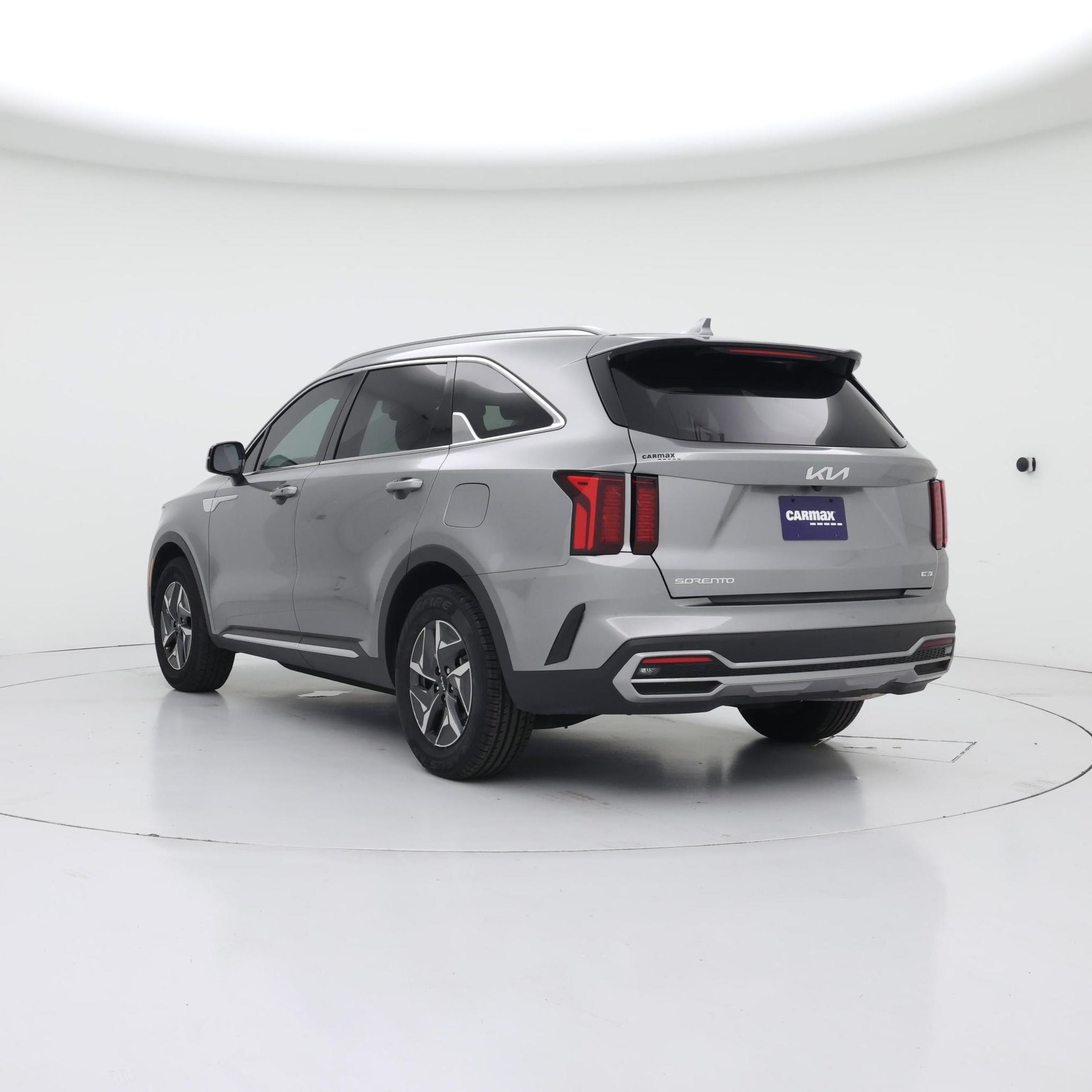 Thumbnail: 2023 Kia Sorento - 2