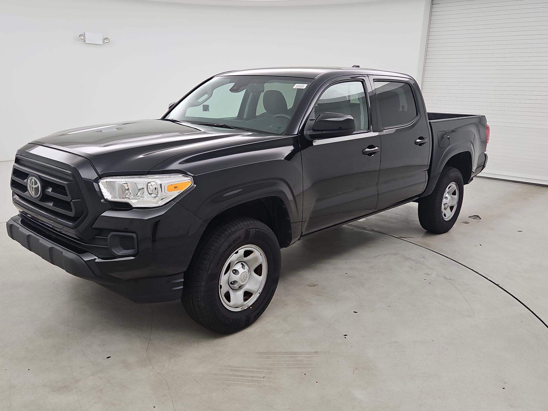 Thumbnail: 2022 Toyota Tacoma - 3