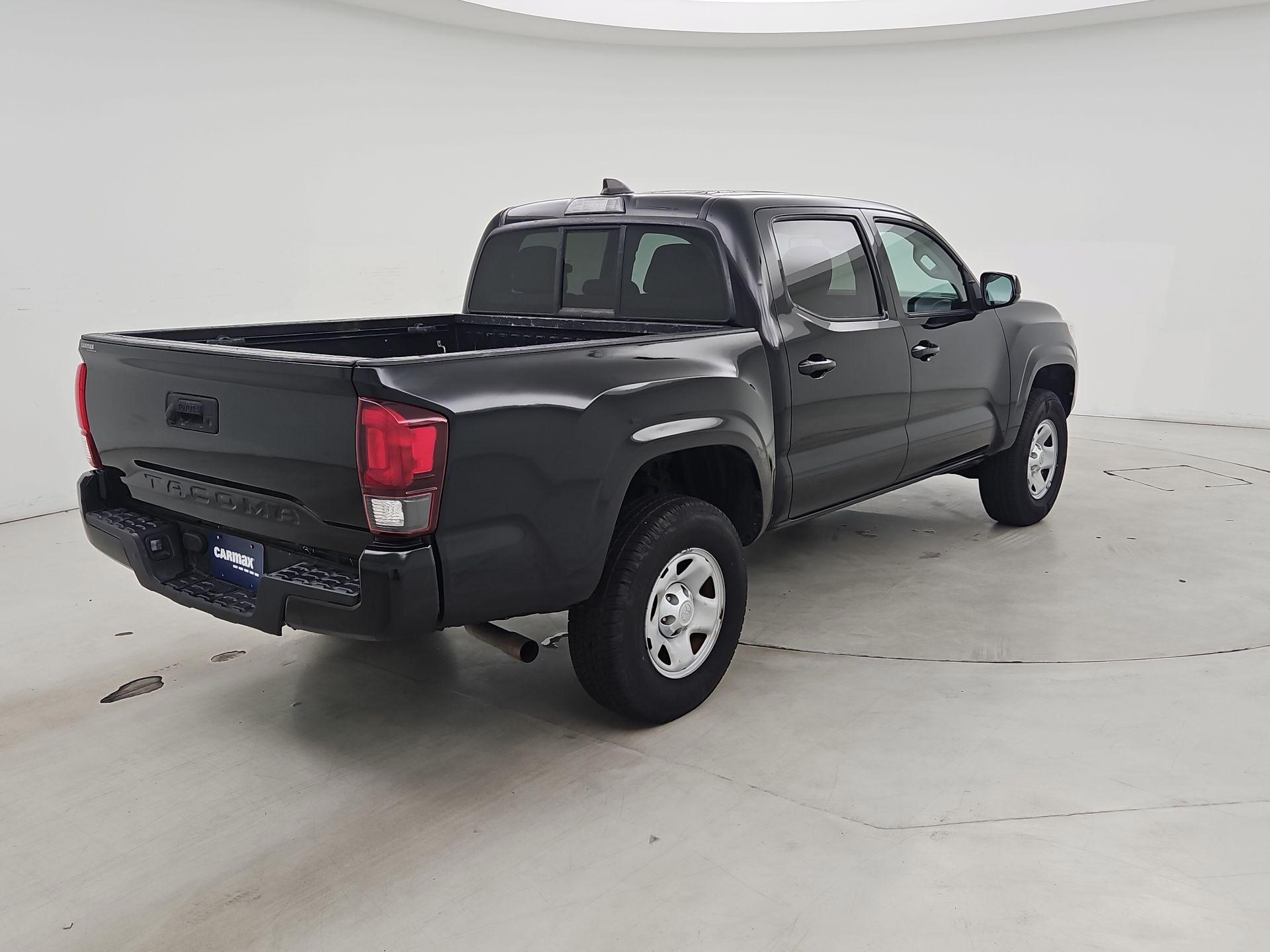 Thumbnail: 2022 Toyota Tacoma - 5