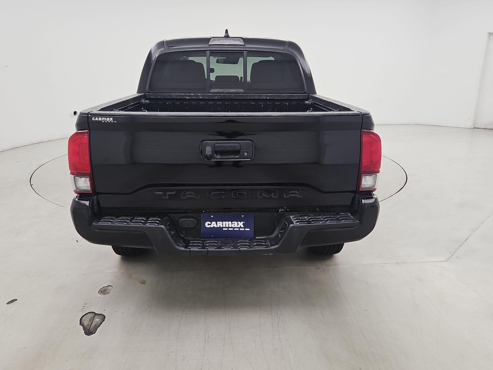 Thumbnail: 2022 Toyota Tacoma - 6