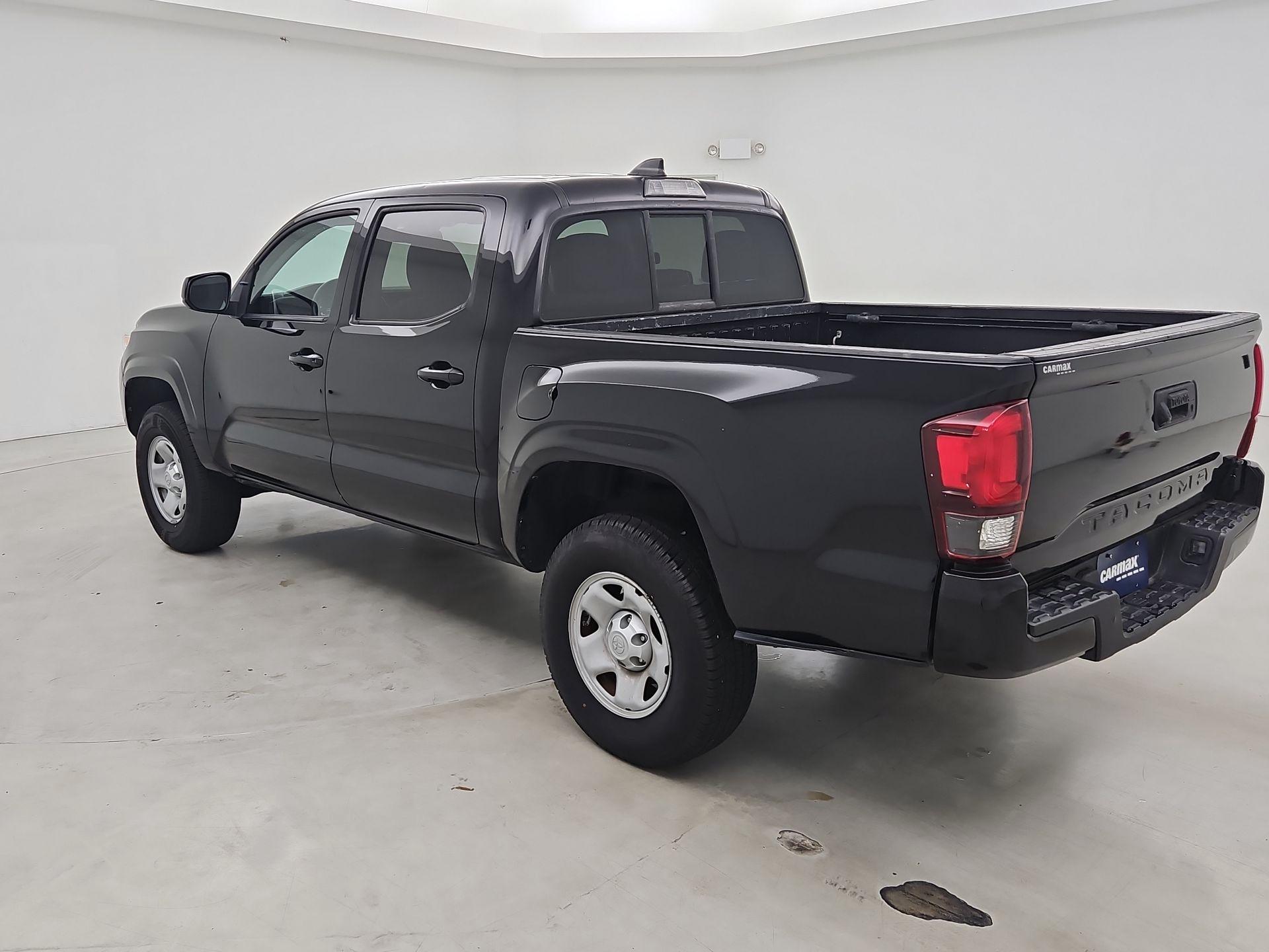 Thumbnail: 2022 Toyota Tacoma - 7