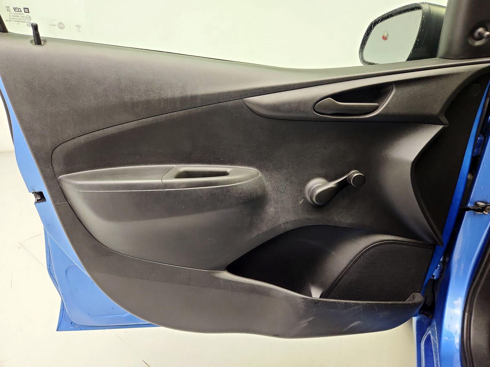 Thumbnail: 2016 Chevrolet Spark - 12