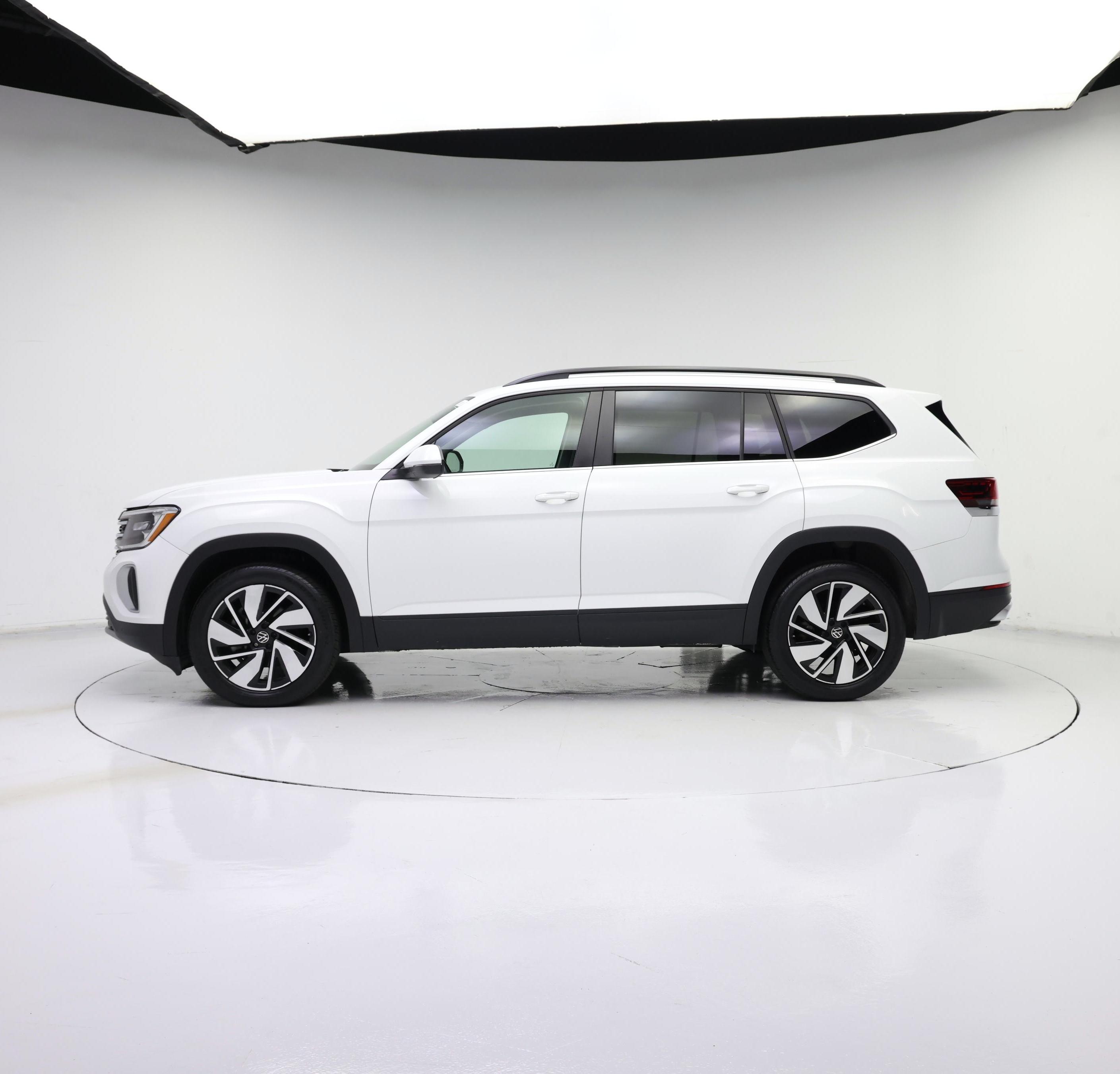 Thumbnail: 2024 Volkswagen Atlas - 3