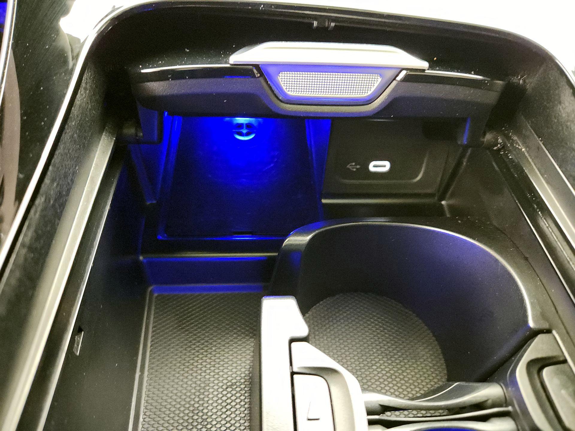 Thumbnail: 2023 Mercedes-Benz C-Class - 18