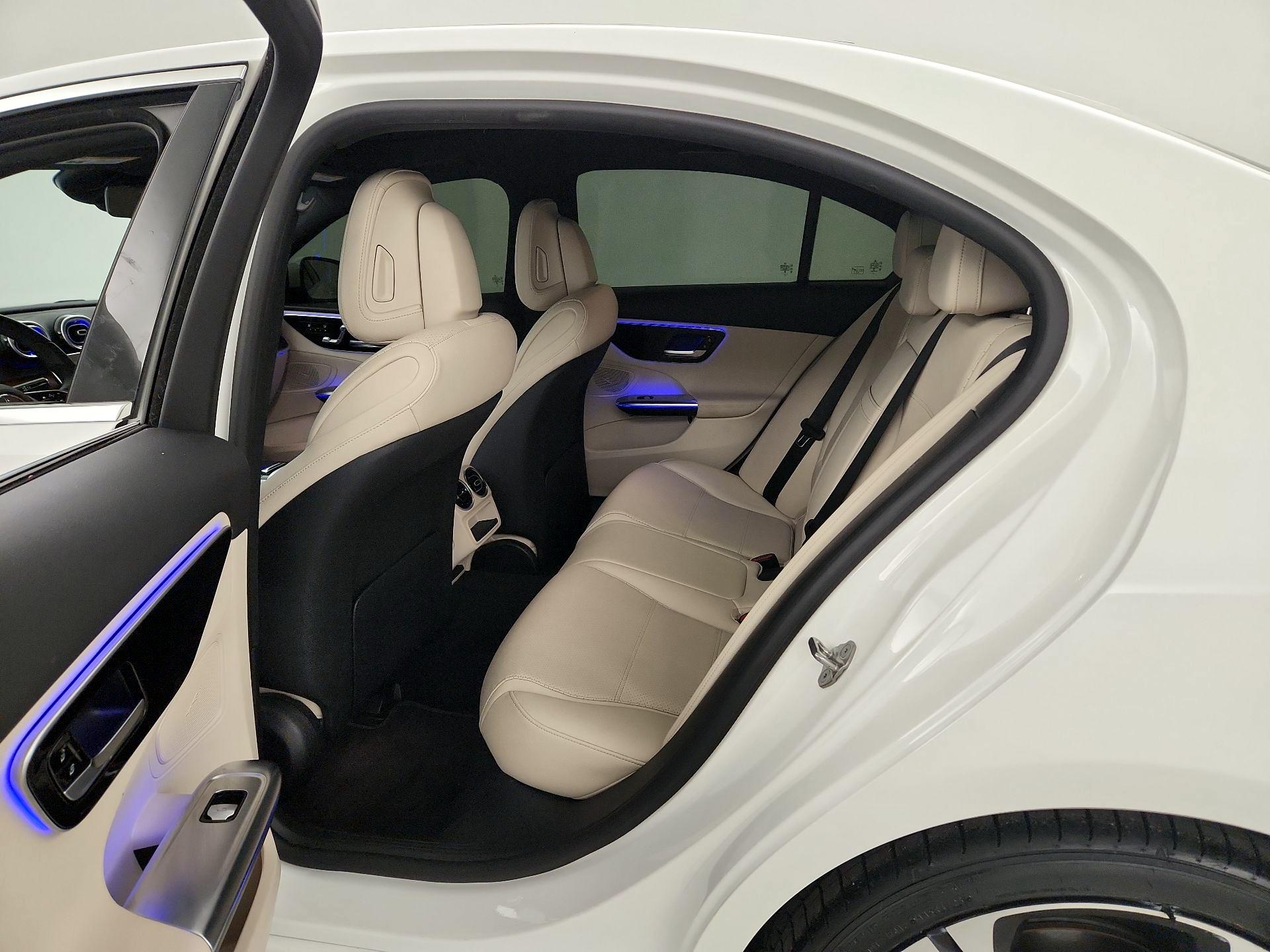 Thumbnail: 2023 Mercedes-Benz C-Class - 20