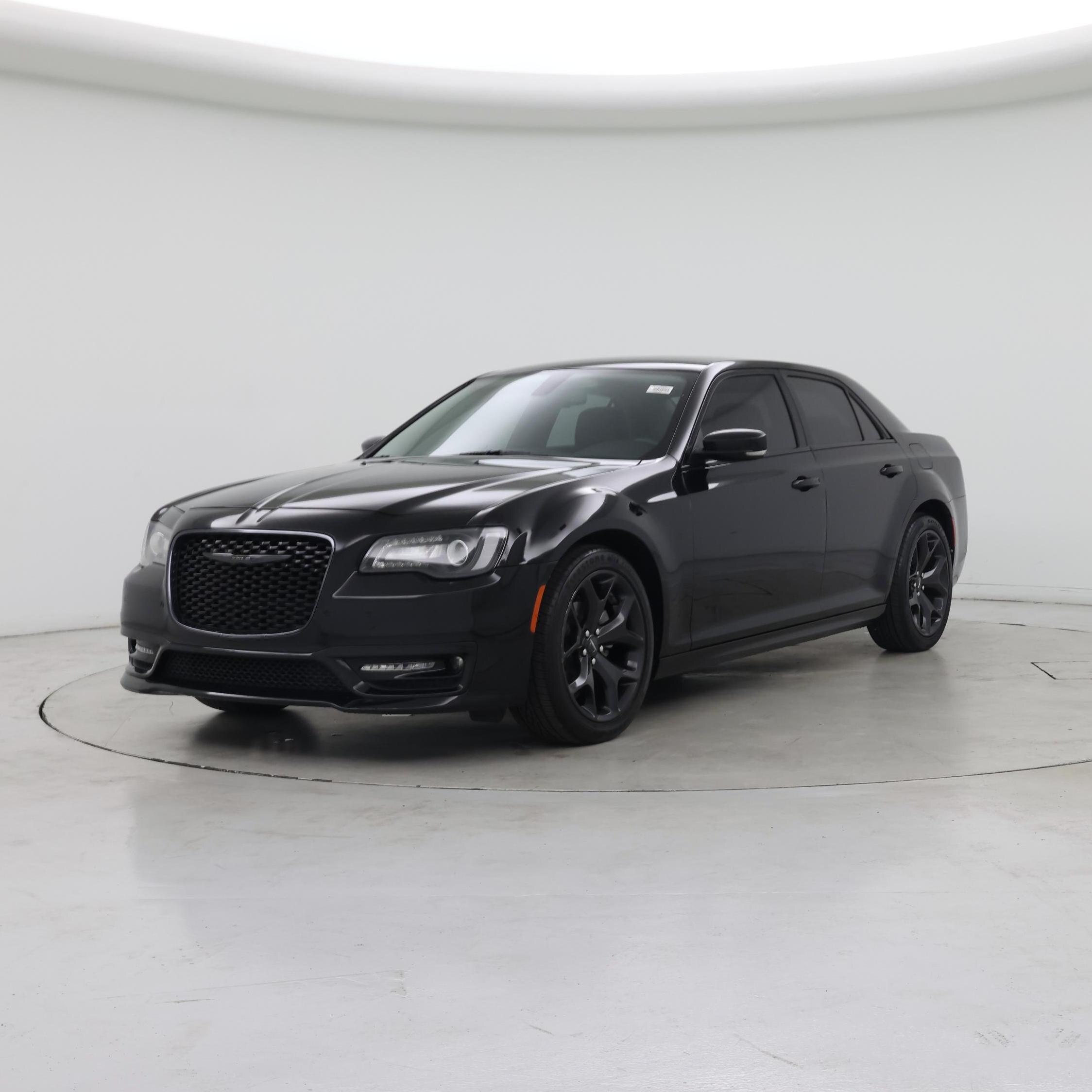 Thumbnail: 2022 Chrysler 300 - 4