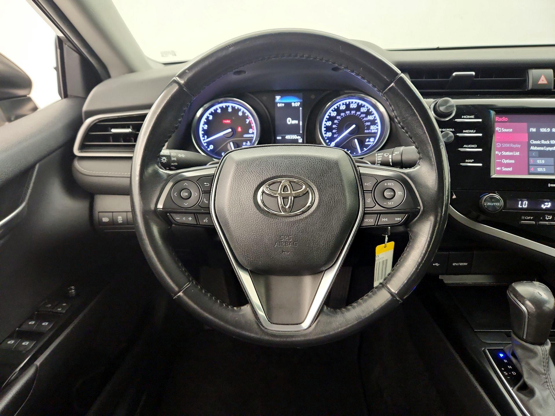 Thumbnail: 2020 Toyota Camry - 10
