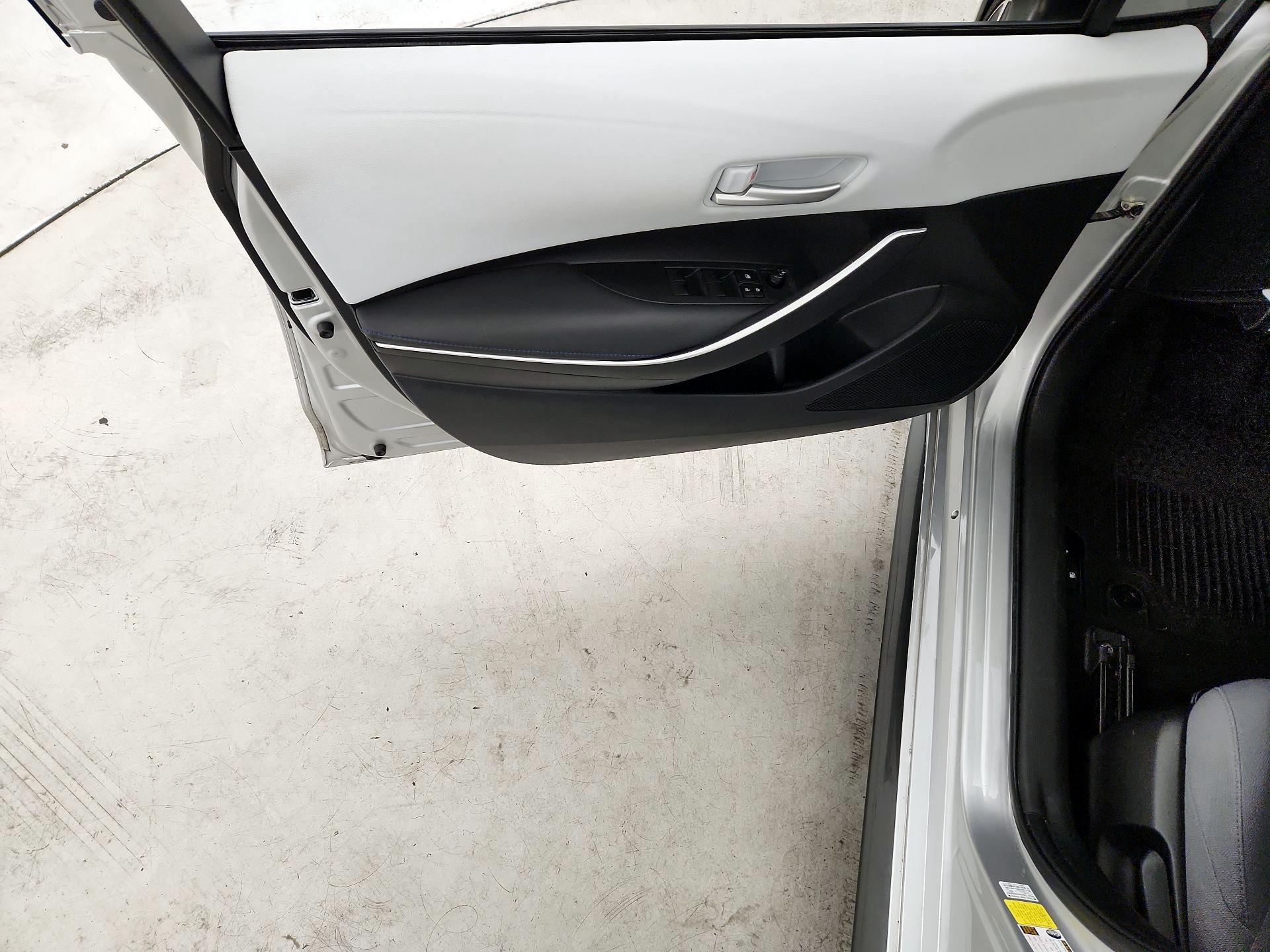 Thumbnail: 2022 Toyota Corolla - 12