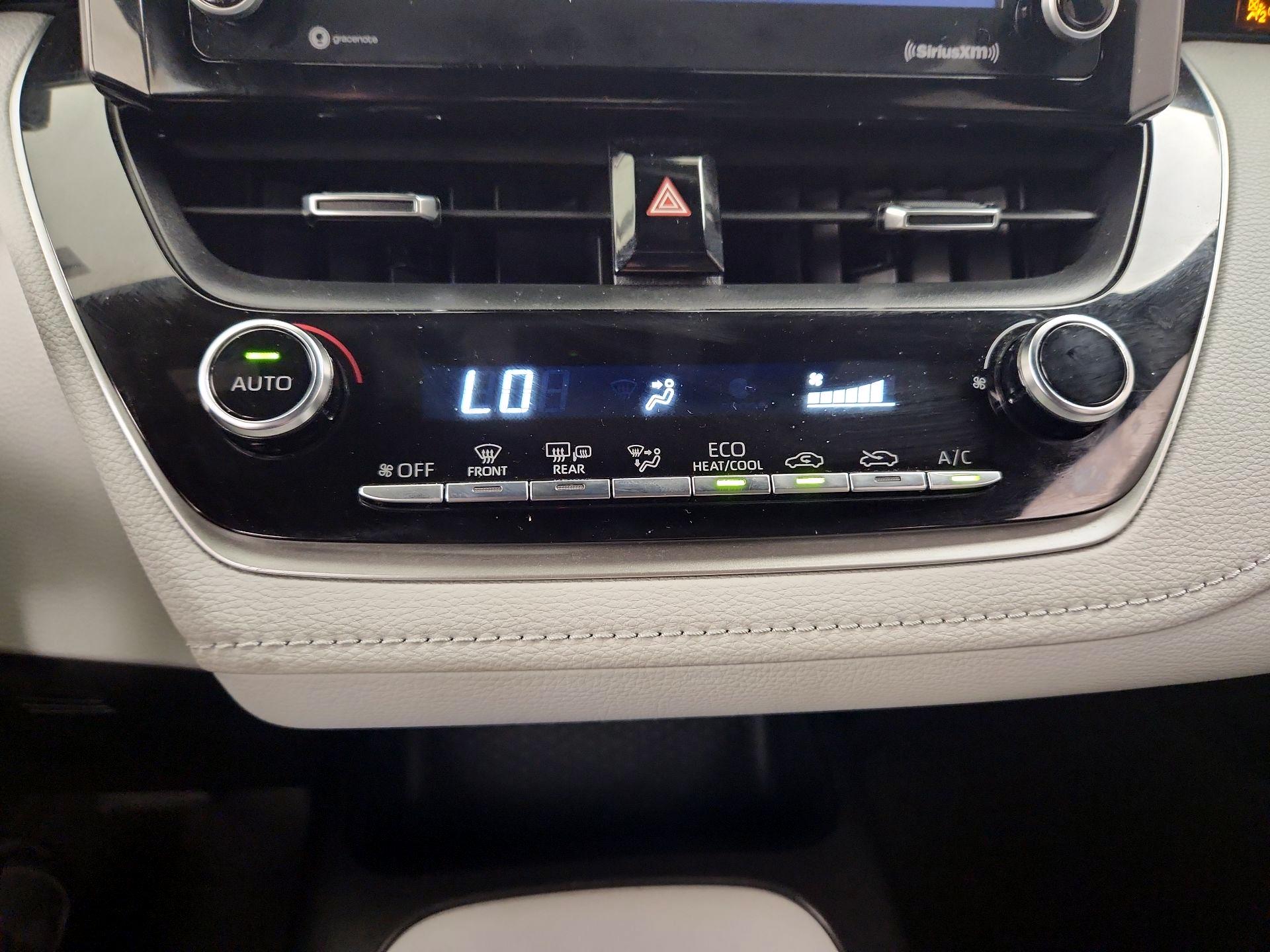 Thumbnail: 2022 Toyota Corolla - 16