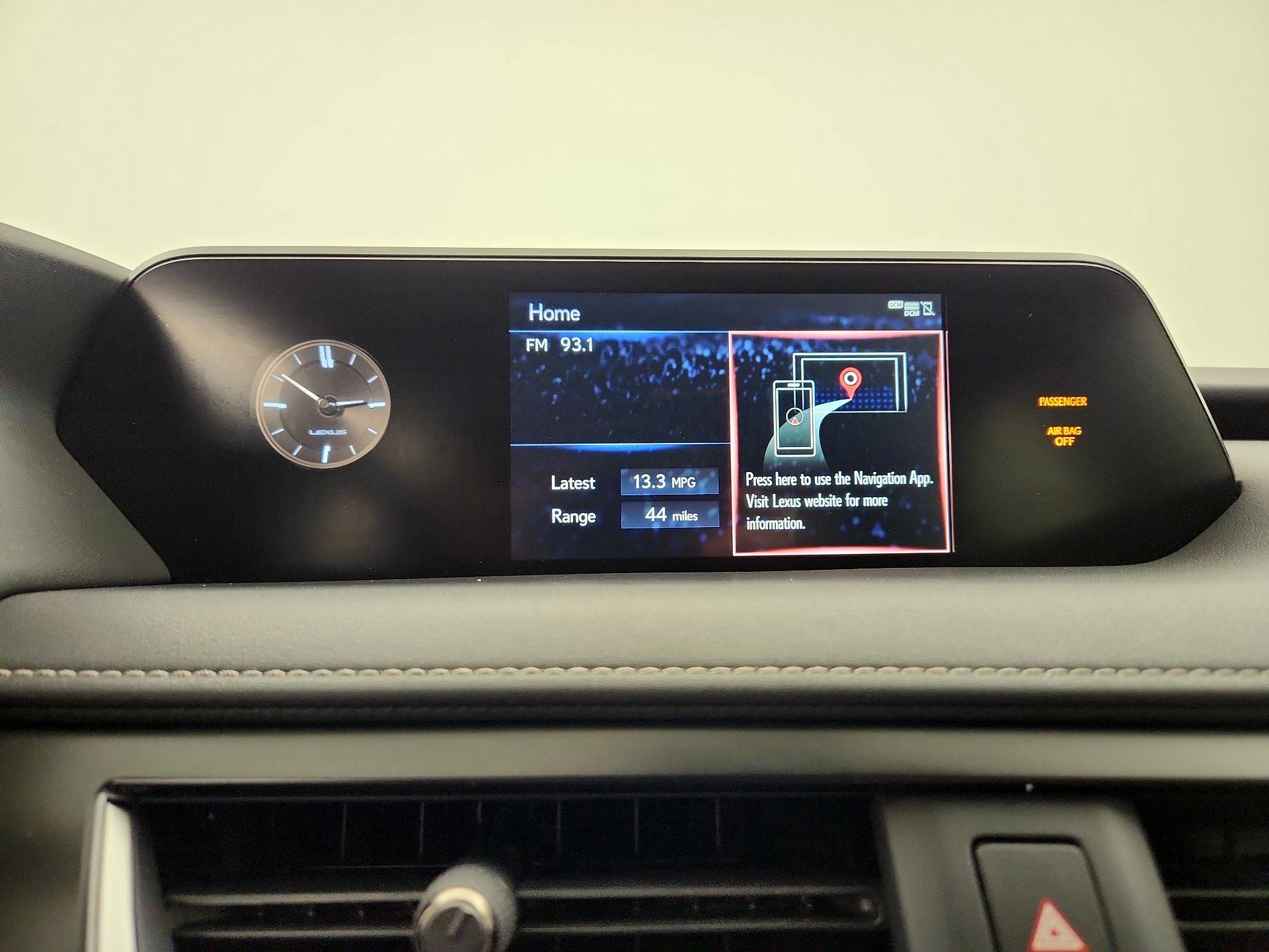 Thumbnail: 2022 Lexus UX - 15