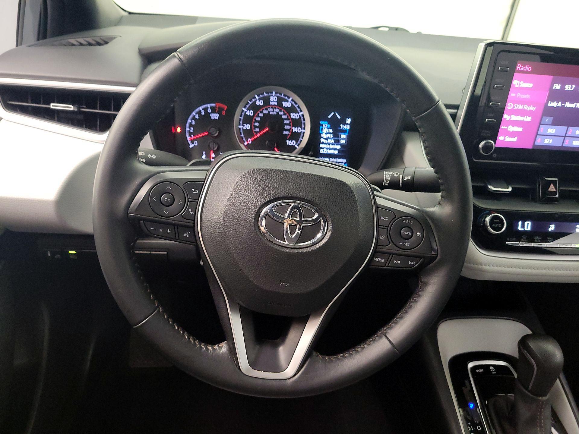 Thumbnail: 2021 Toyota Corolla - 10