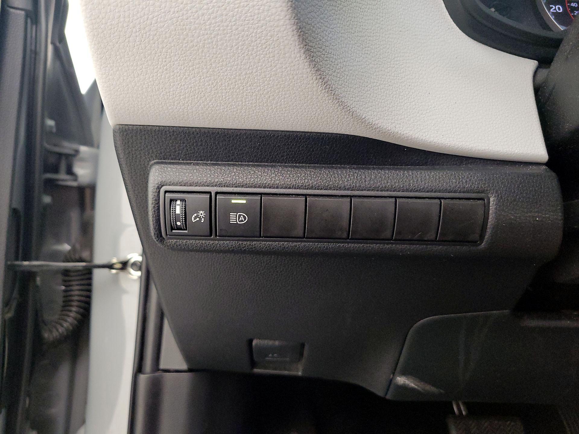 Thumbnail: 2021 Toyota Corolla - 13