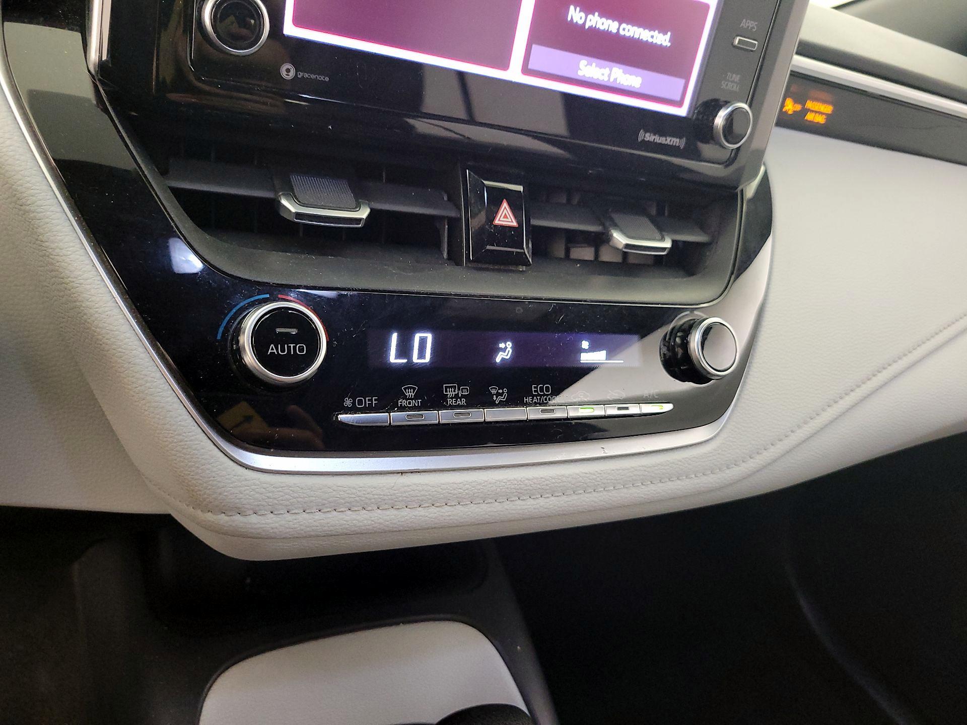 Thumbnail: 2021 Toyota Corolla - 16