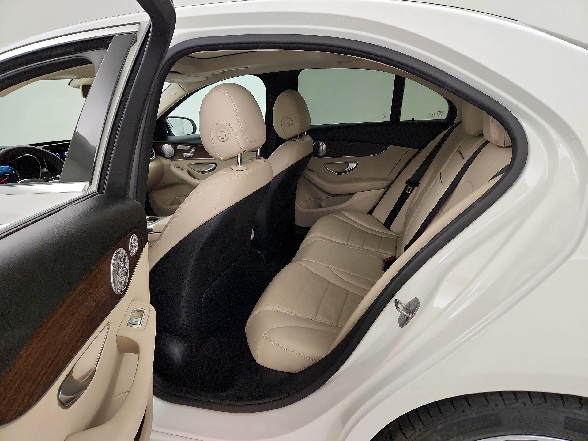 Thumbnail: 2020 Mercedes-Benz C-Class - 20