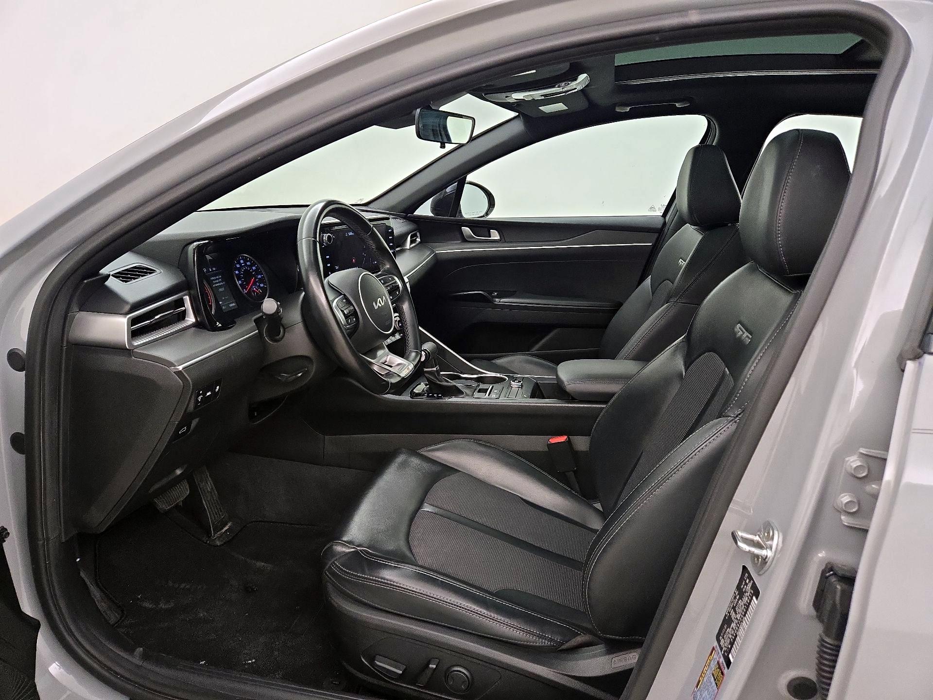 Thumbnail: 2022 Kia K5 - 11