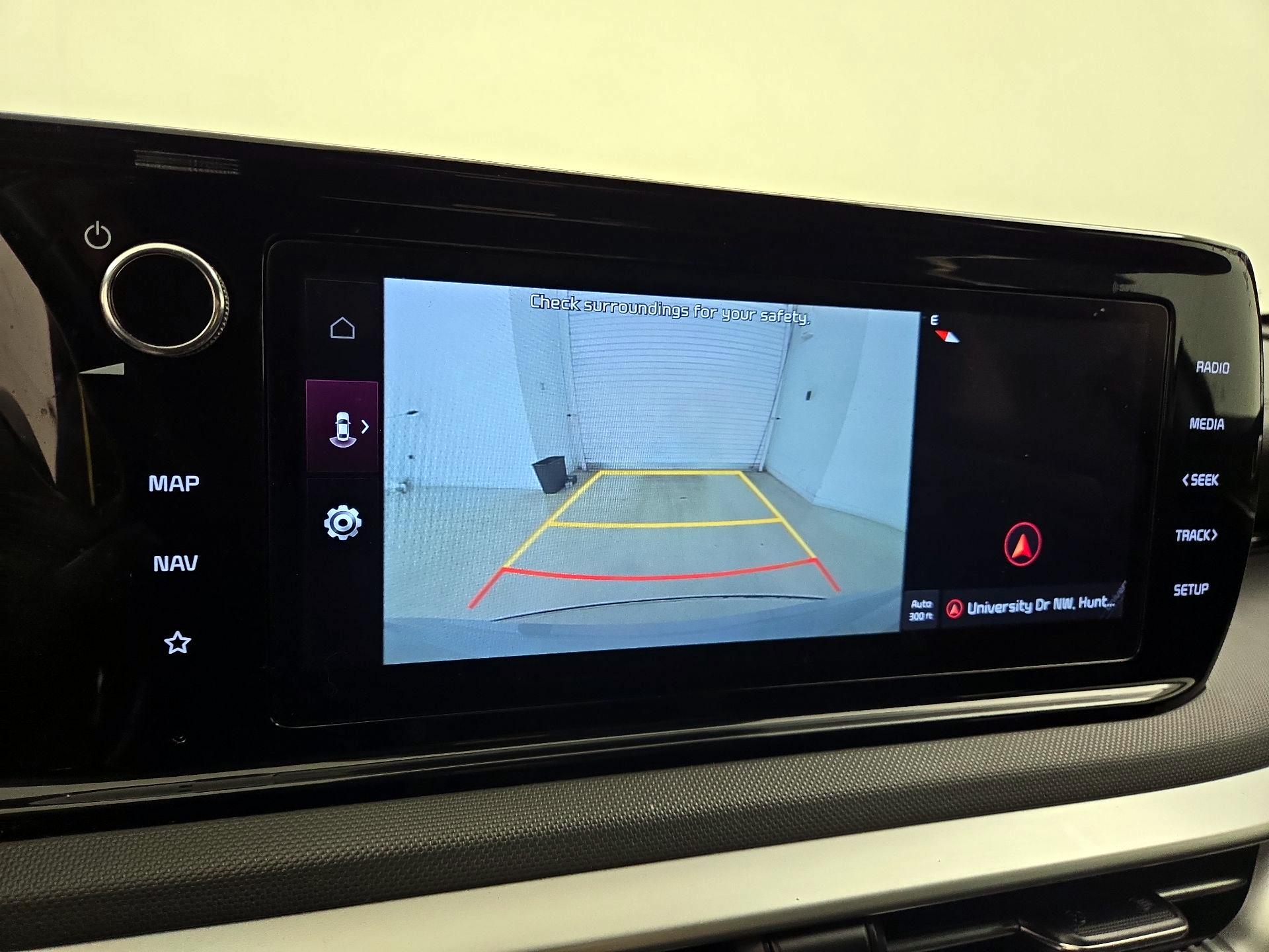 Thumbnail: 2022 Kia K5 - 15