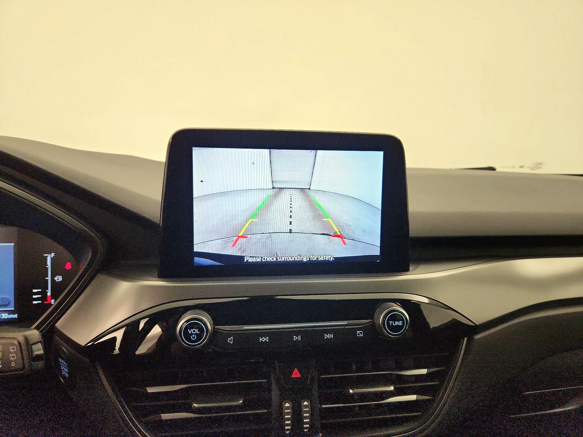 Thumbnail: 2023 Ford Escape - 14