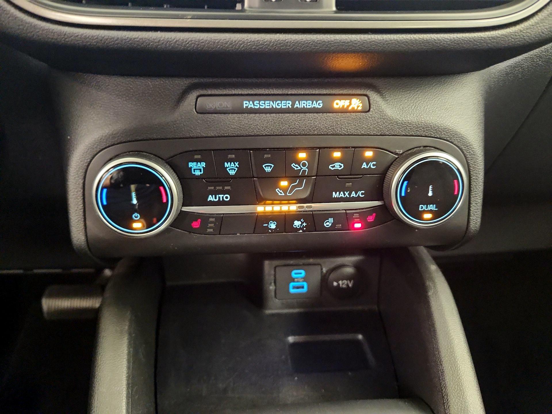 Thumbnail: 2023 Ford Escape - 16