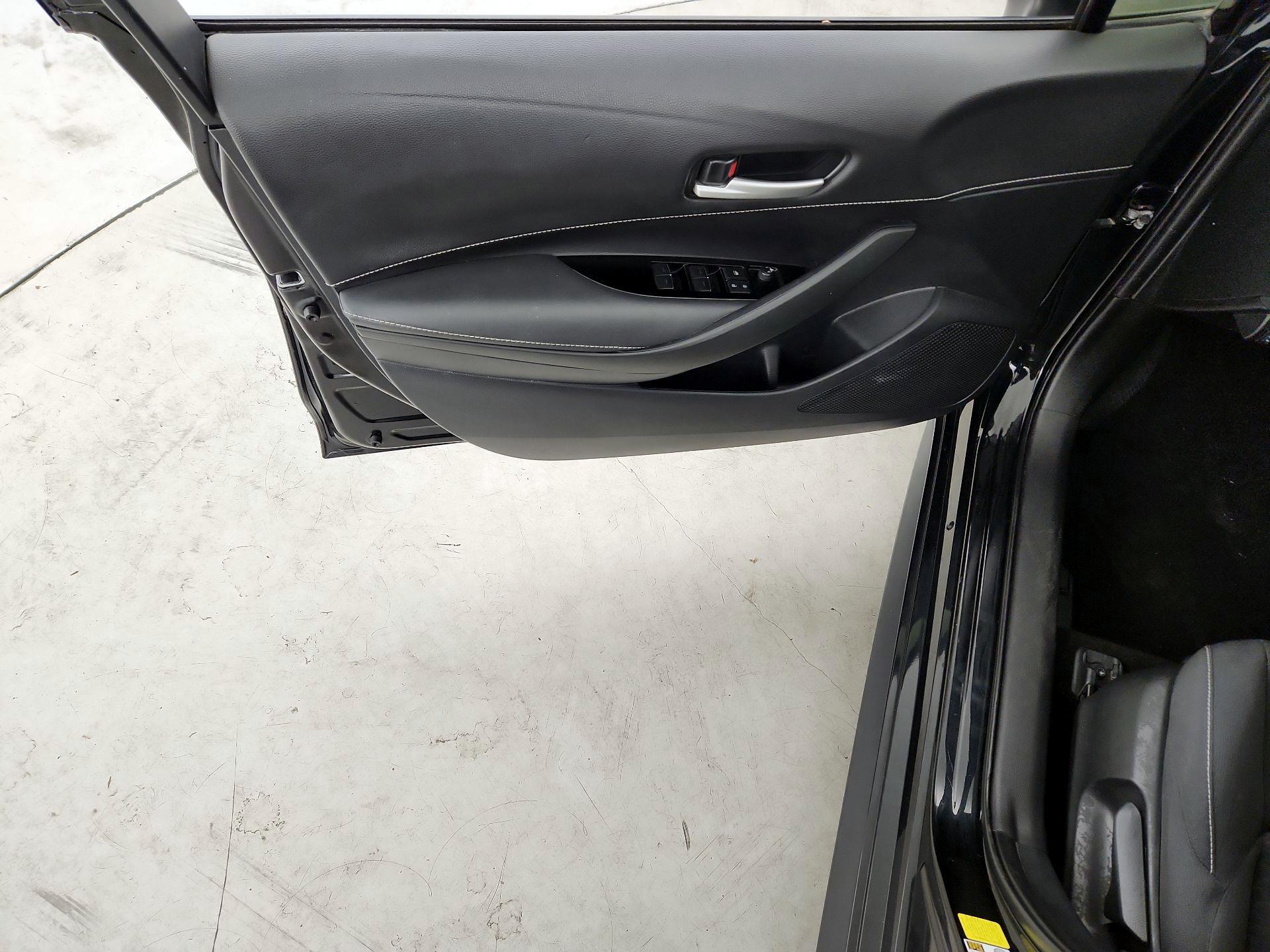 Thumbnail: 2022 Toyota Corolla - 12