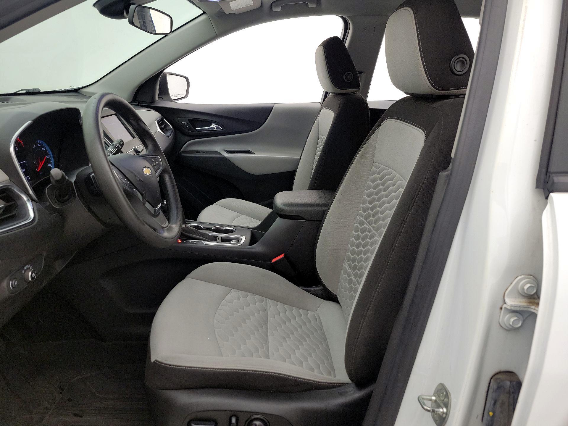 Thumbnail: 2021 Chevrolet Equinox - 11