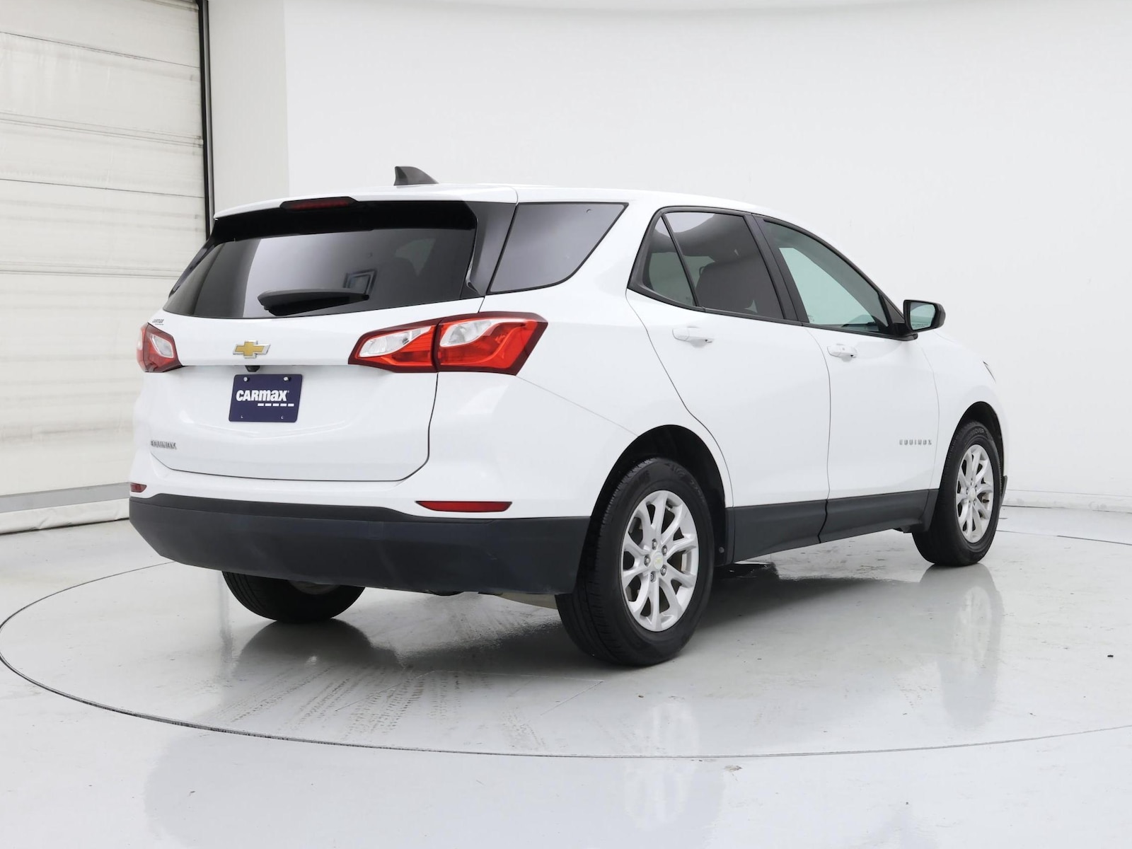 2021 Chevrolet Equinox LS - Photo 9