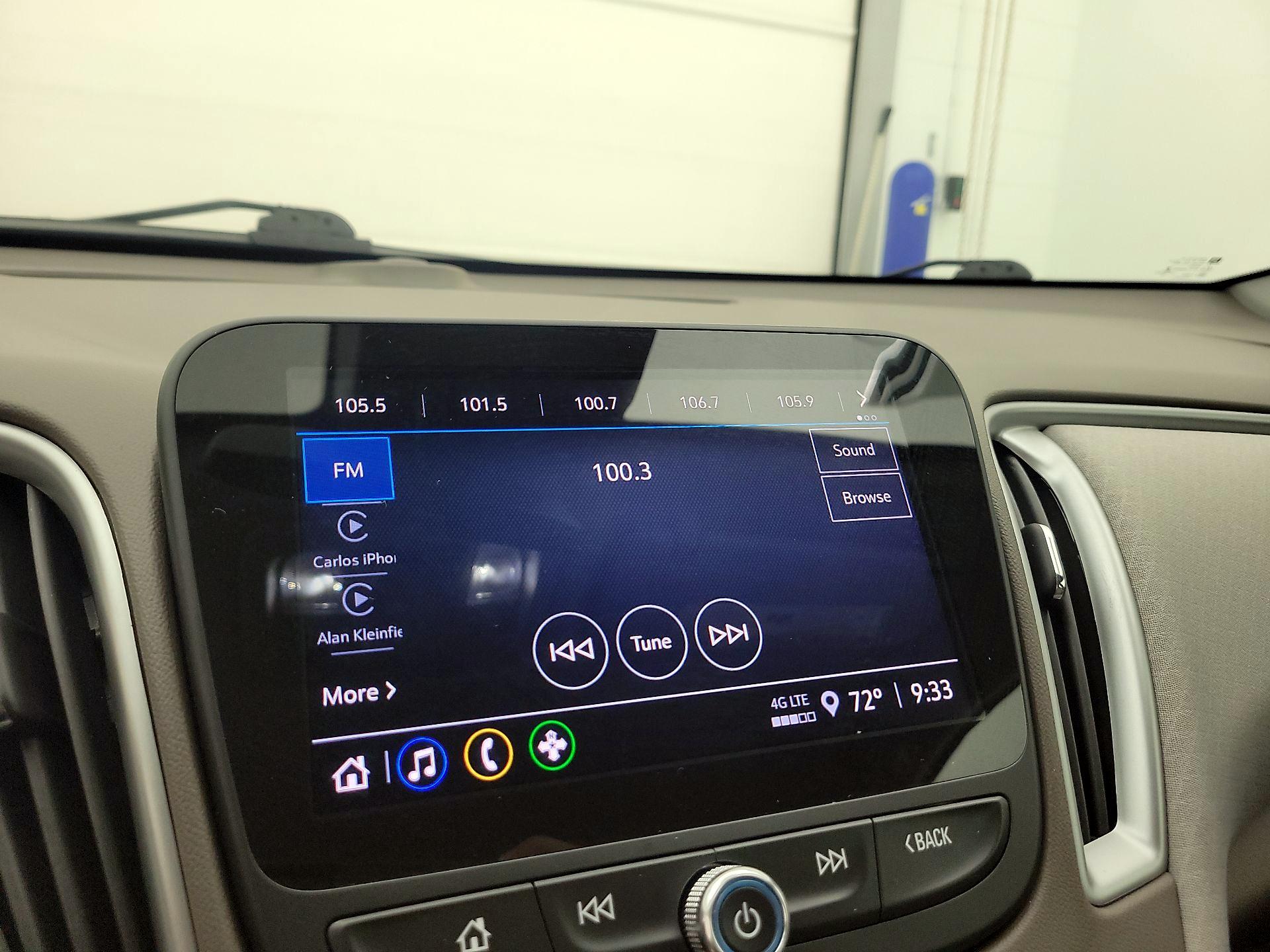 Thumbnail: 2022 Chevrolet Malibu - 15