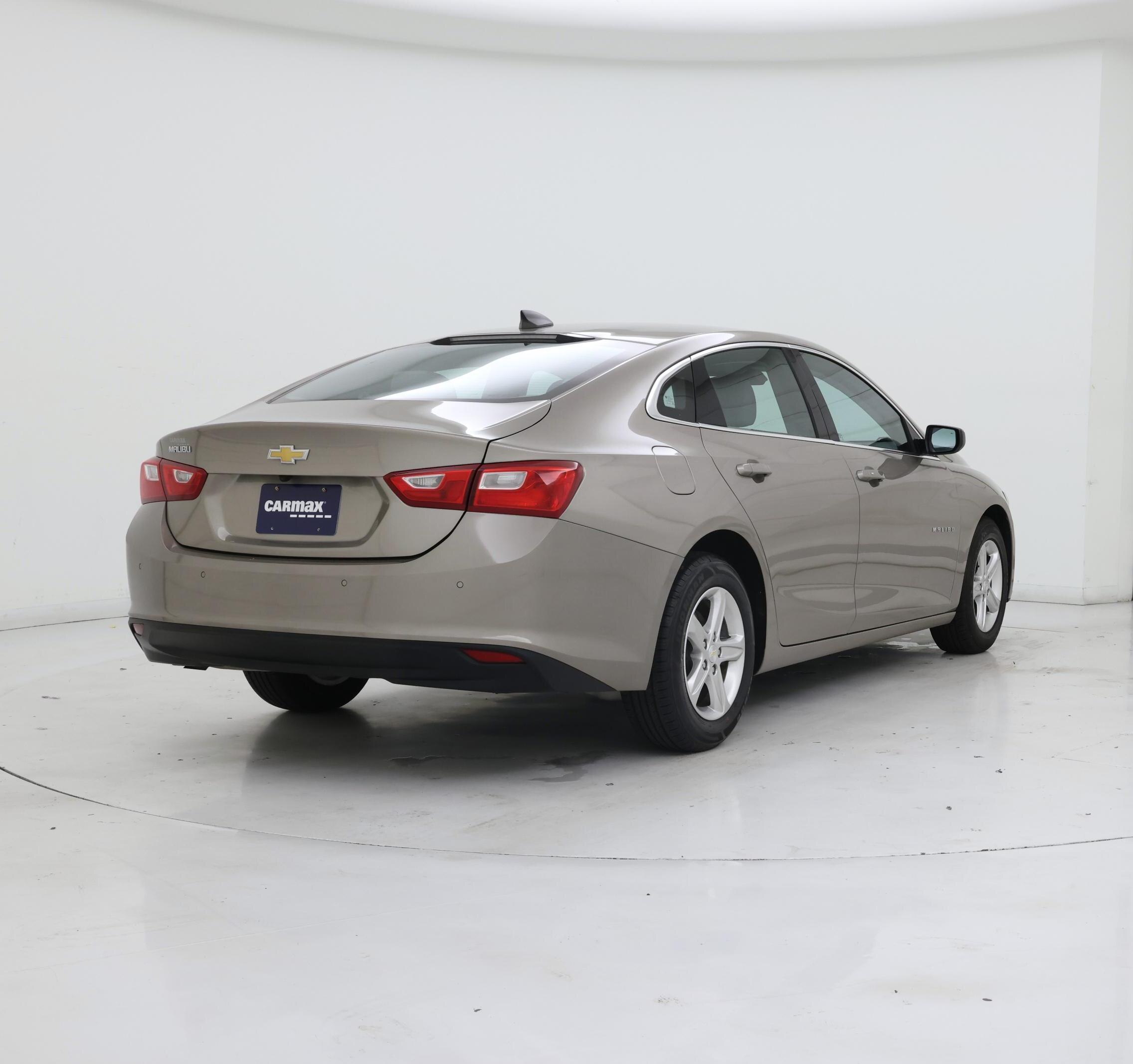 Thumbnail: 2022 Chevrolet Malibu - 8