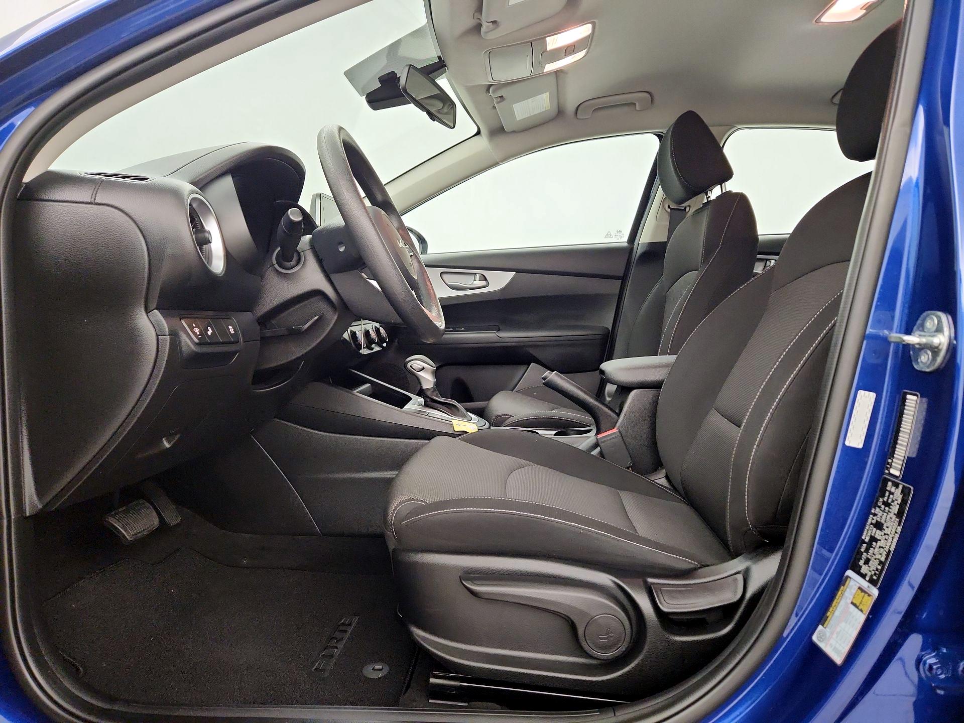 Thumbnail: 2023 Kia Forte - 11