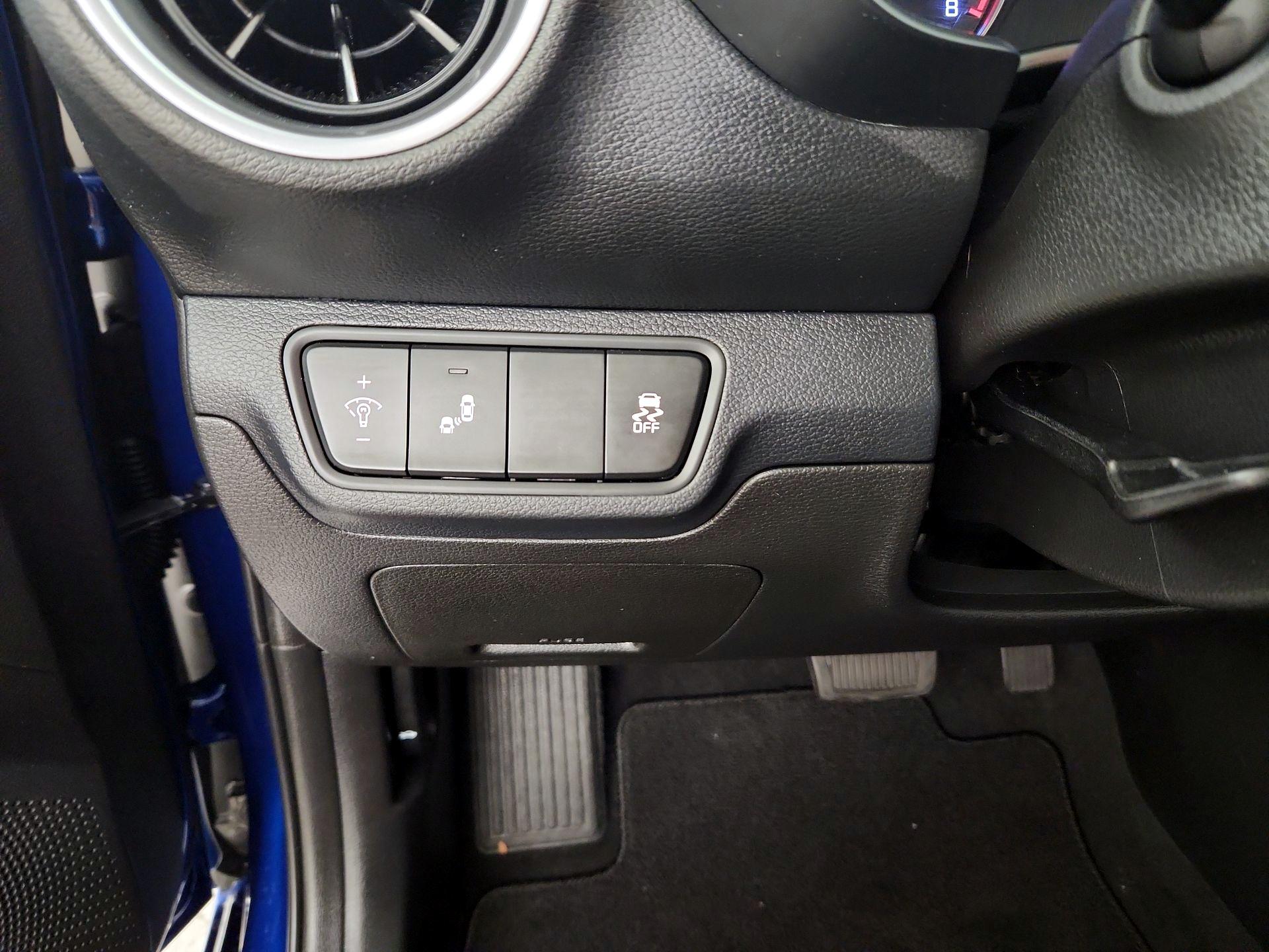 Thumbnail: 2023 Kia Forte - 13