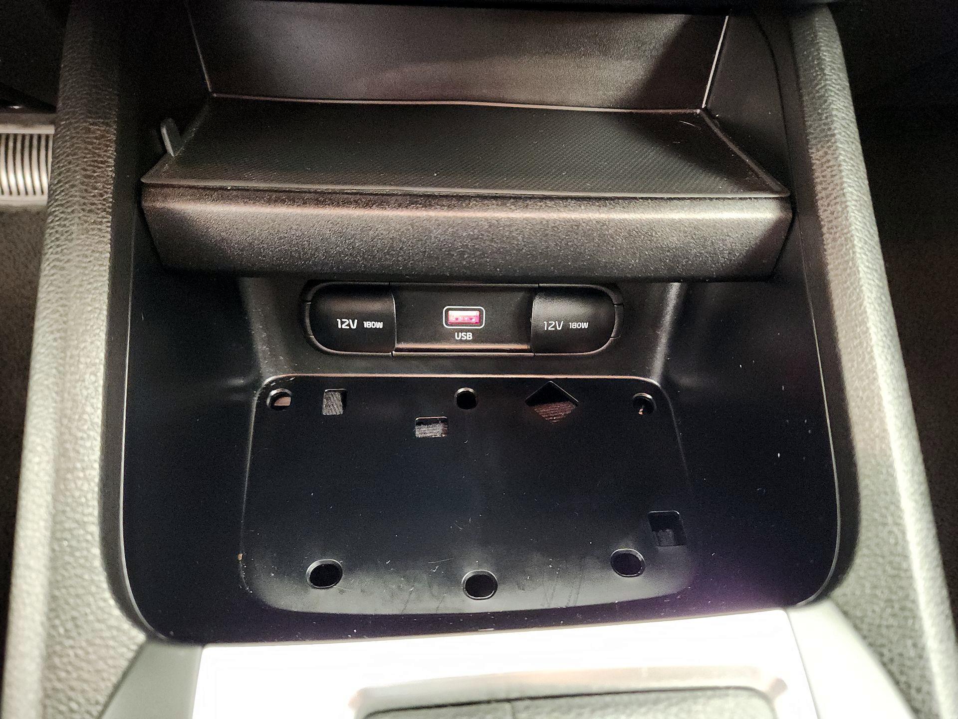 Thumbnail: 2023 Kia Forte - 18