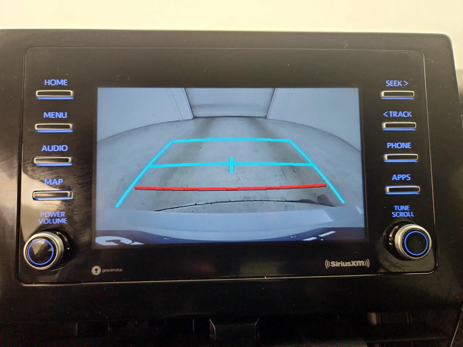 Thumbnail: 2022 Toyota Camry - 14