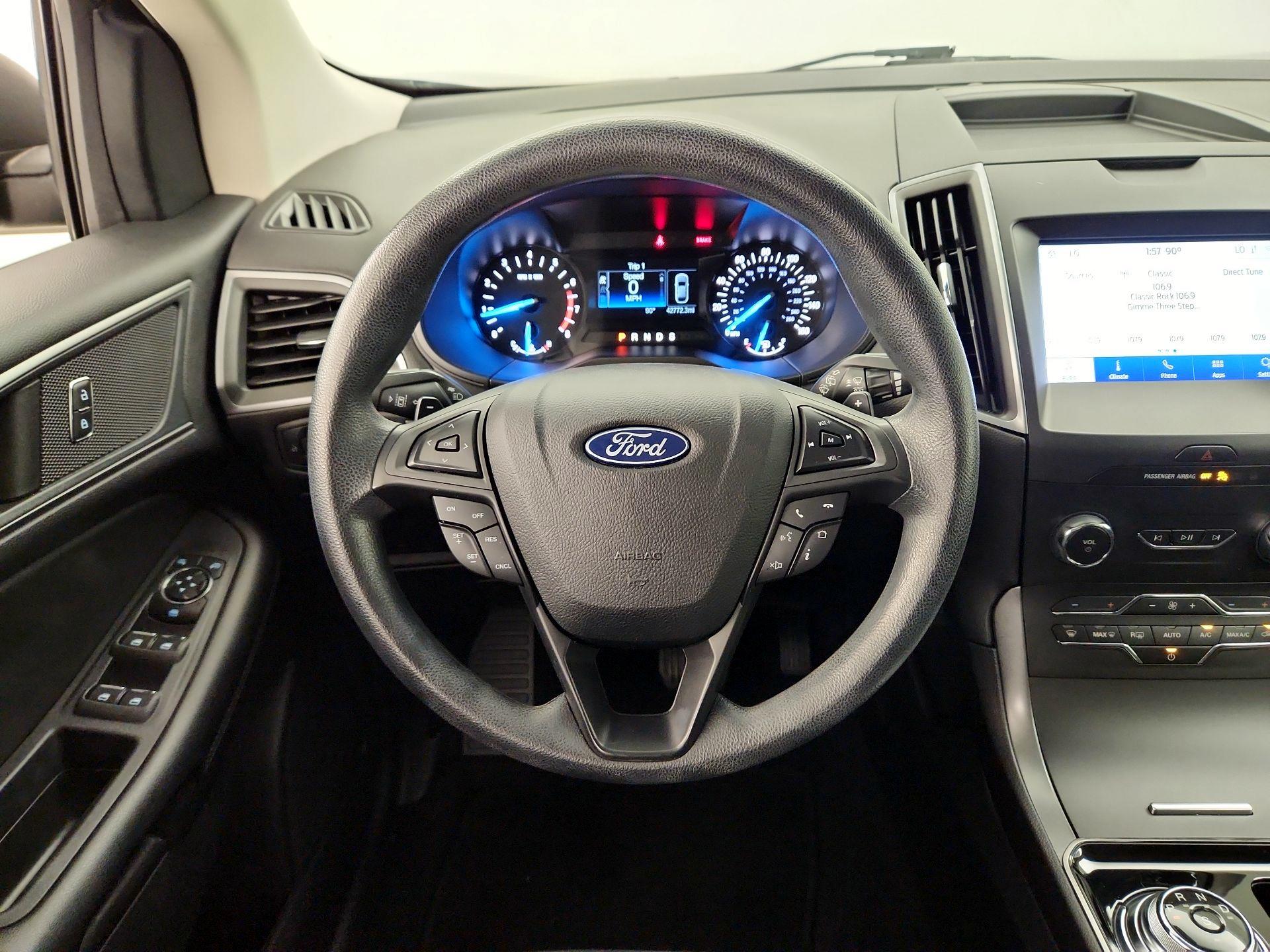 Thumbnail: 2020 Ford Edge - 10