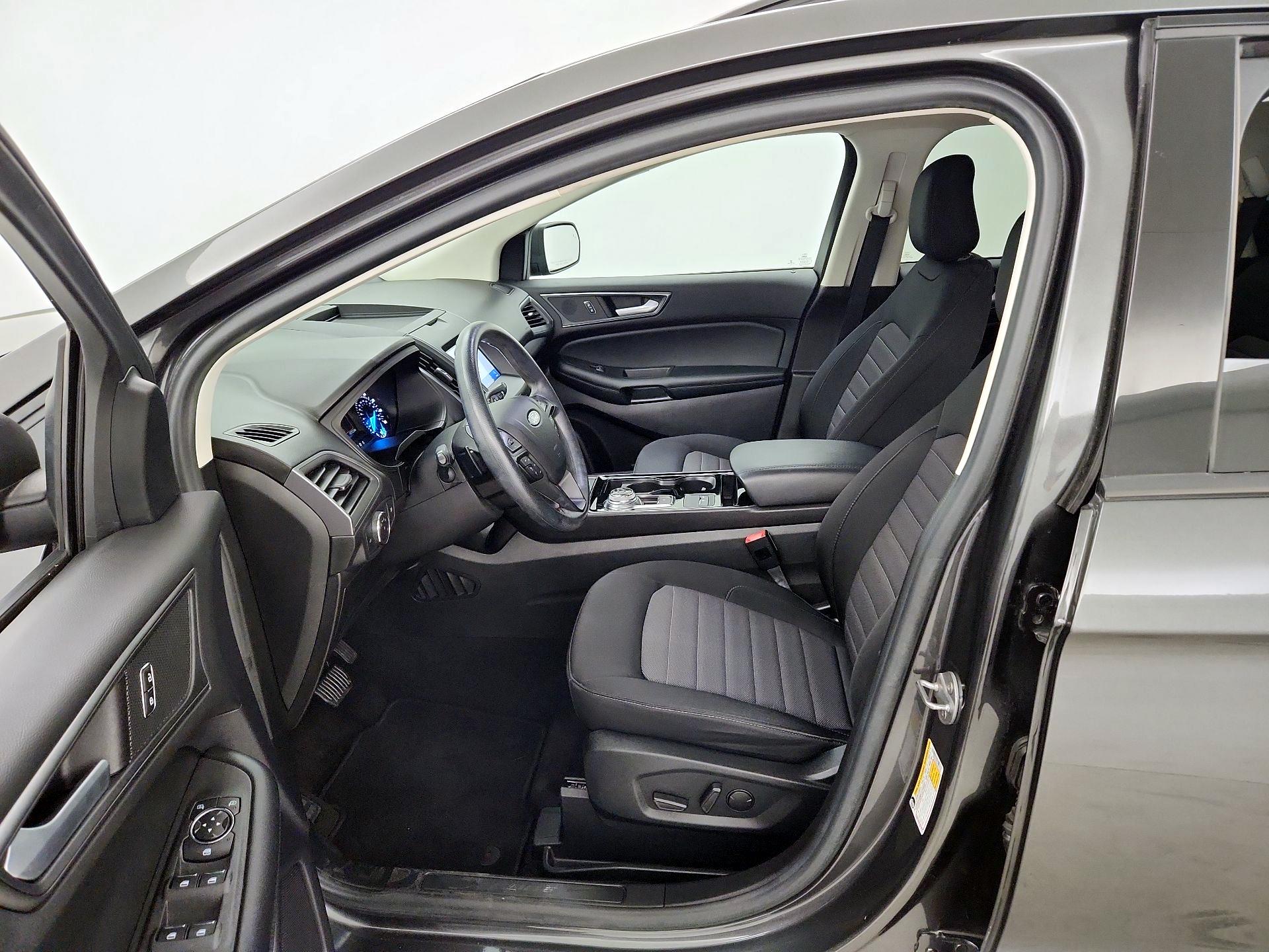 Thumbnail: 2020 Ford Edge - 11