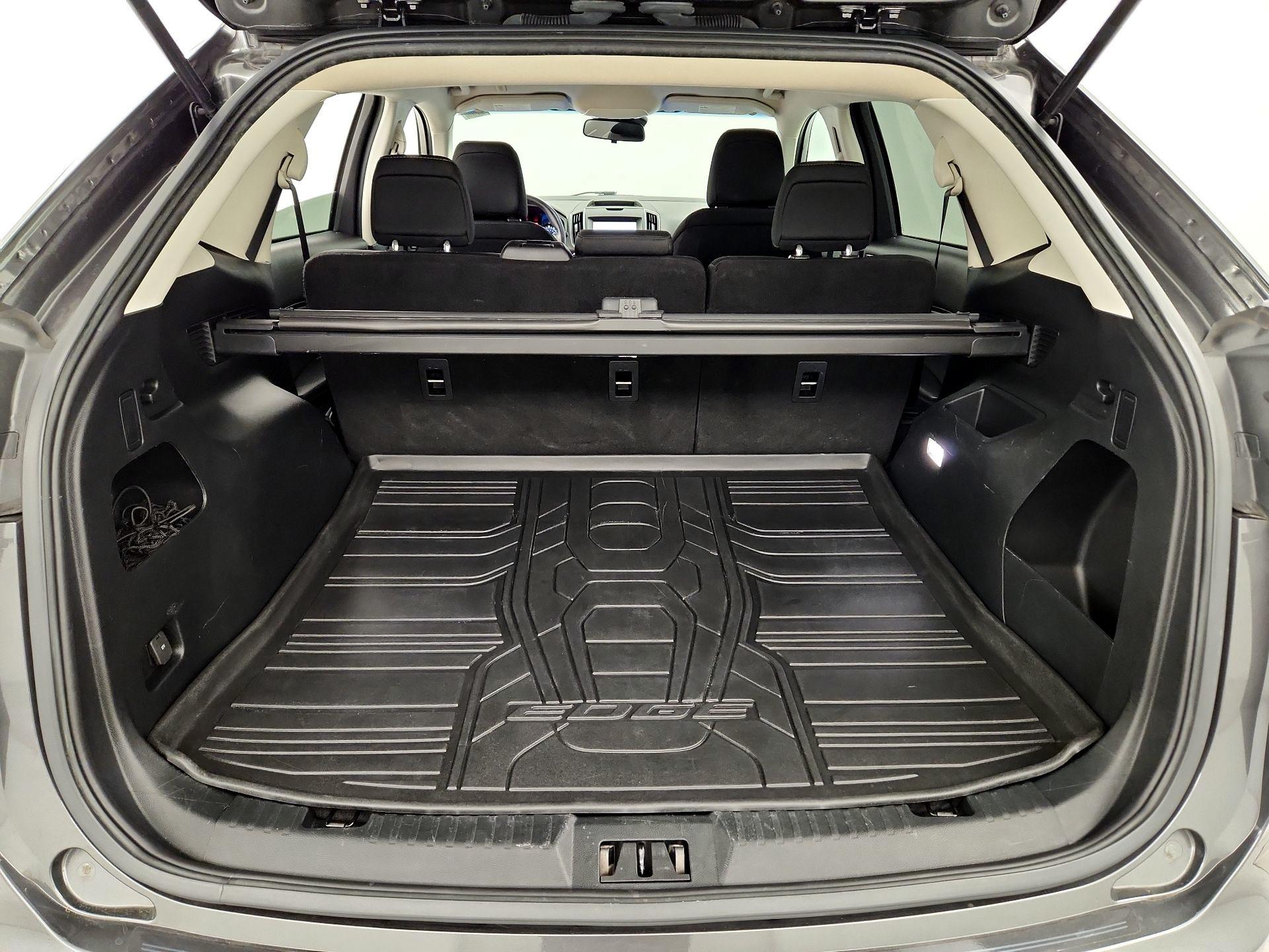 Thumbnail: 2020 Ford Edge - 20