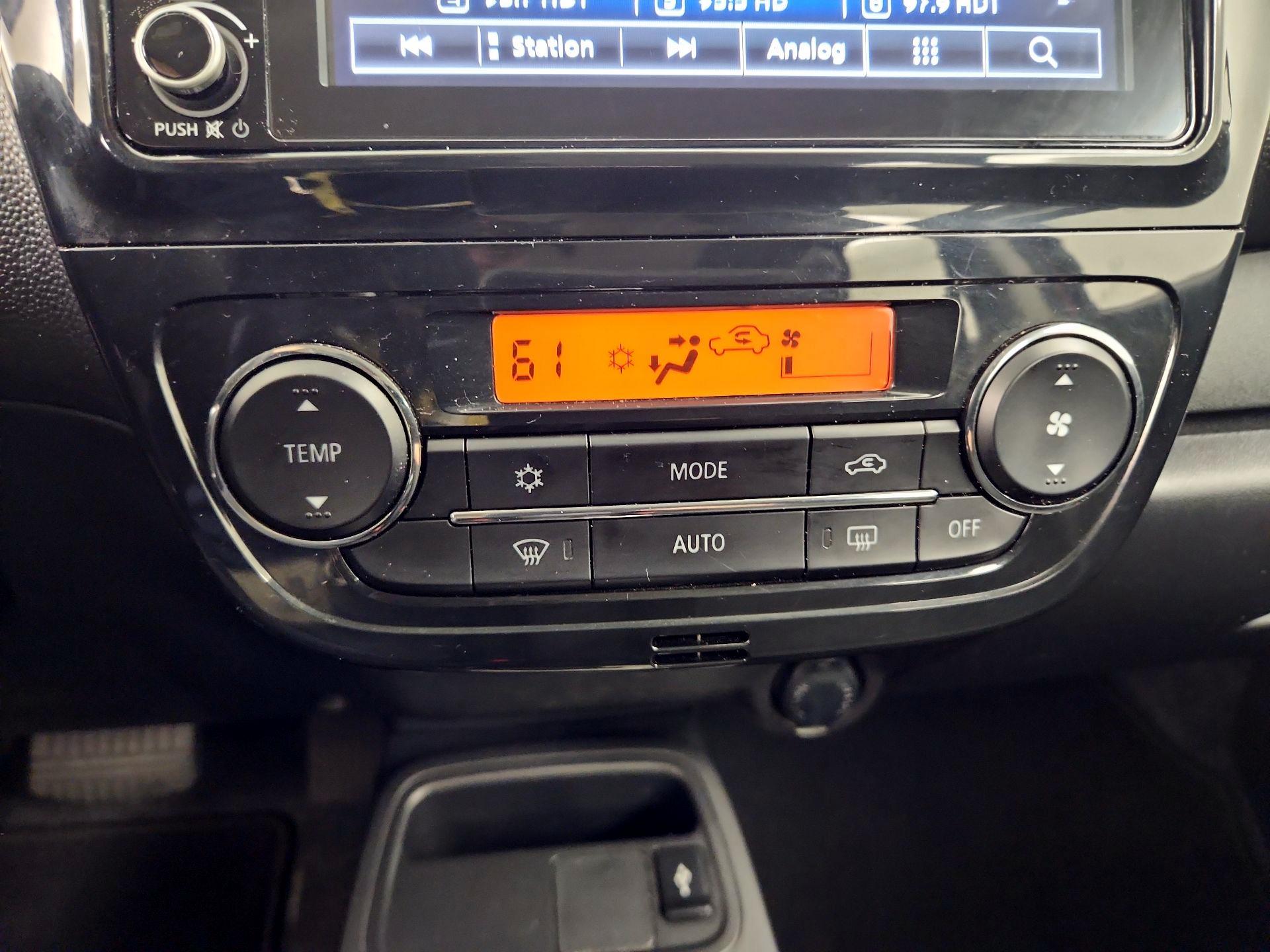 Thumbnail: 2023 Mitsubishi Mirage G4 - 16