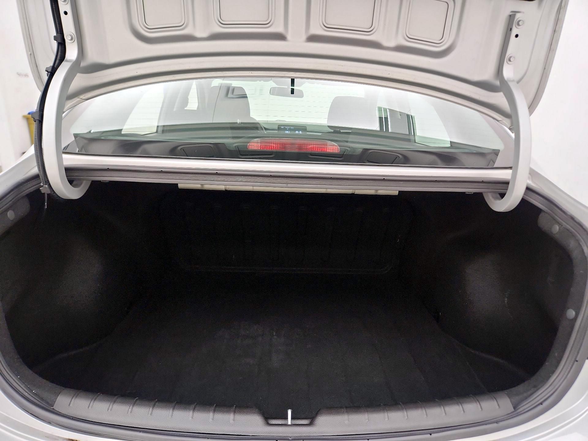 Thumbnail: 2023 Kia Rio - 20