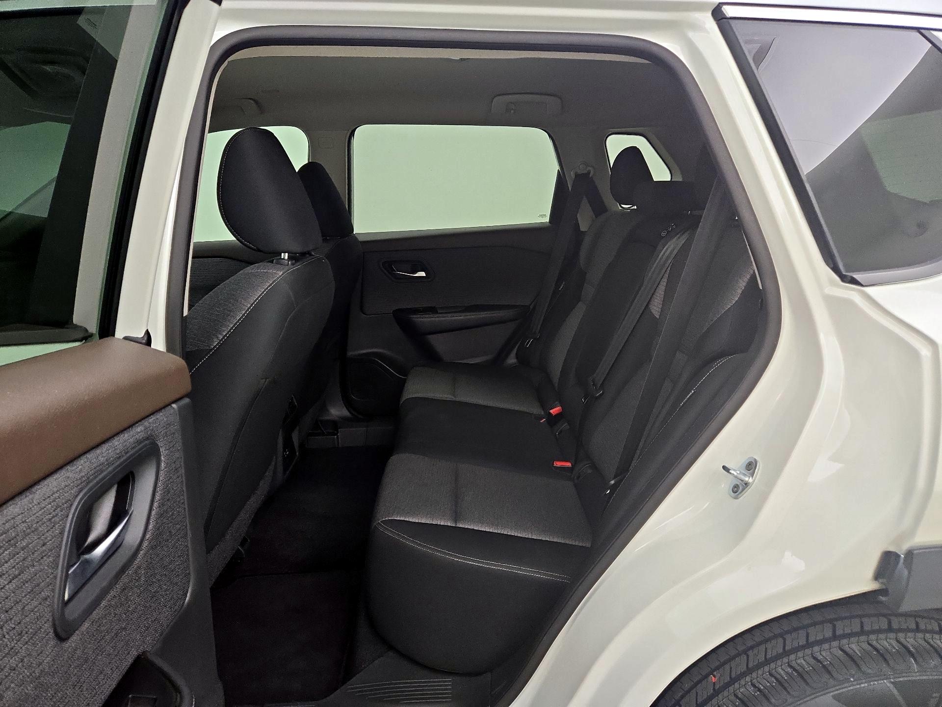 Thumbnail: 2023 Nissan Rogue - 19