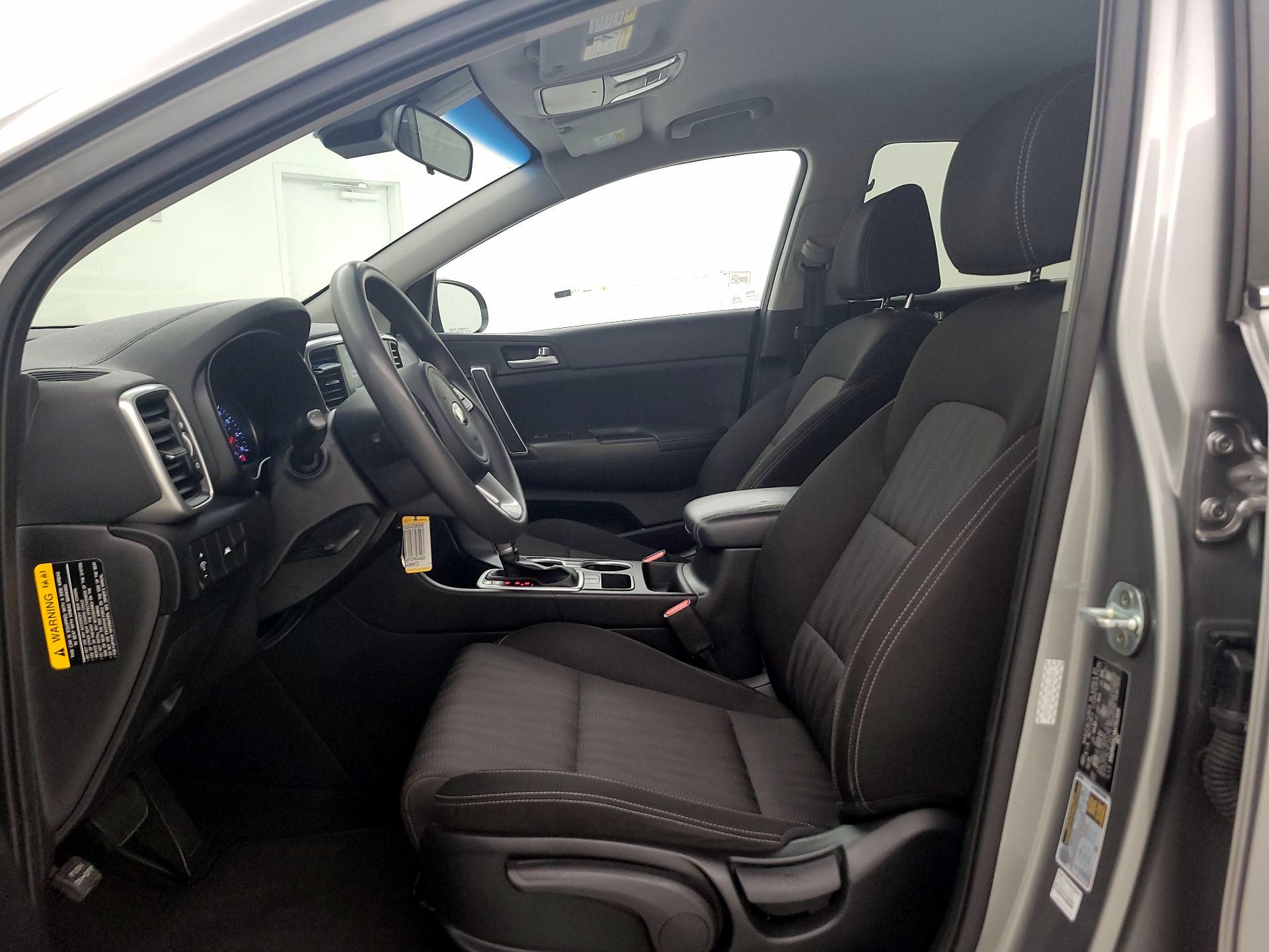 Thumbnail: 2021 Kia Sportage - 9