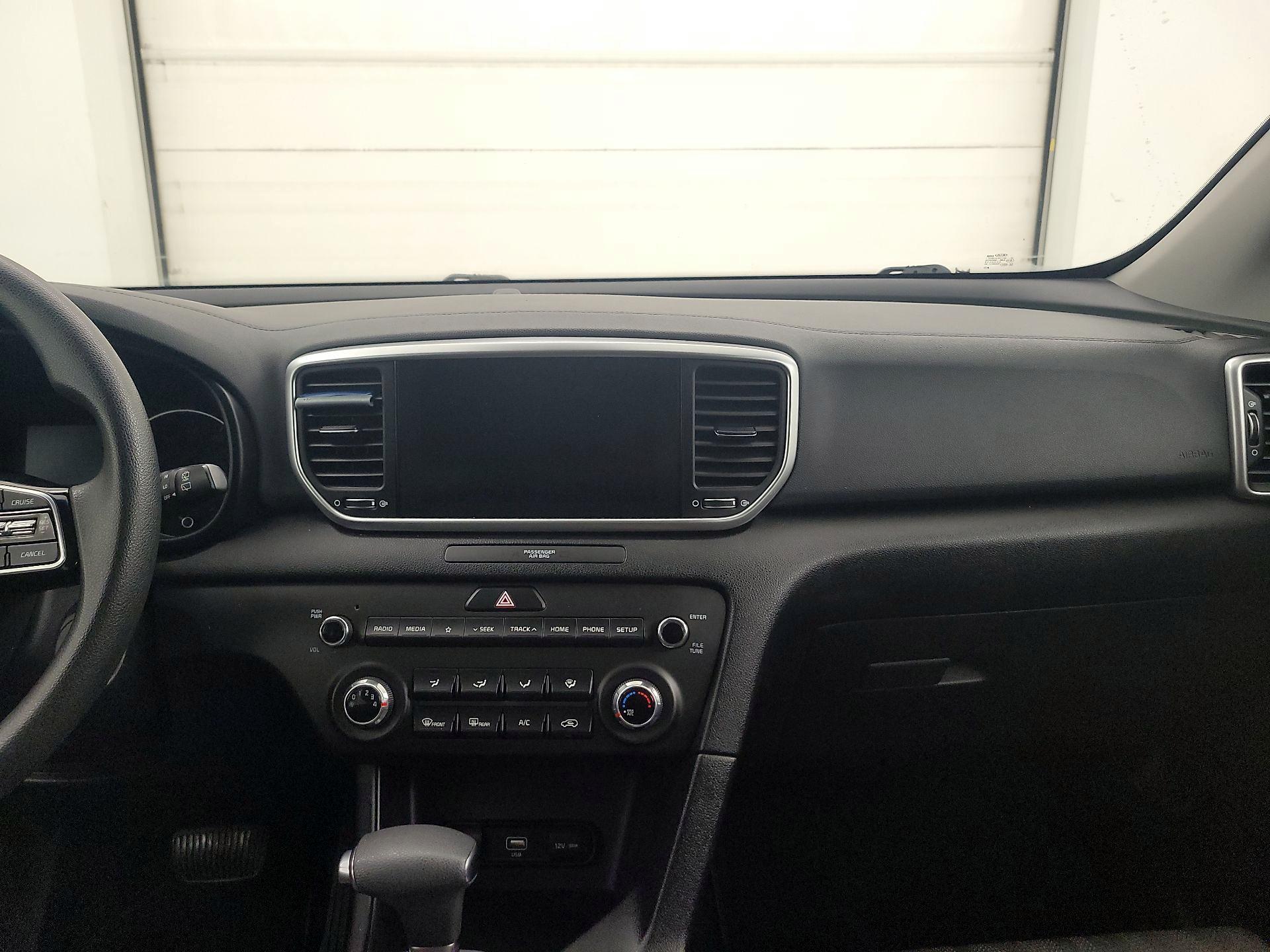 Thumbnail: 2021 Kia Sportage - 8