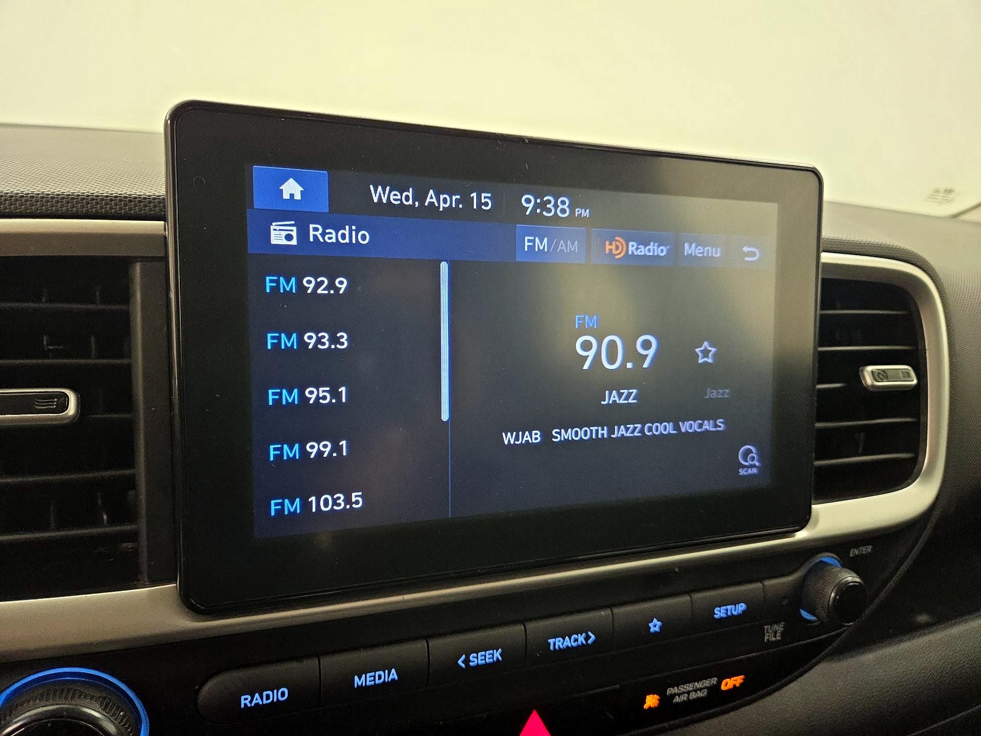 Thumbnail: 2022 Hyundai Venue - 15