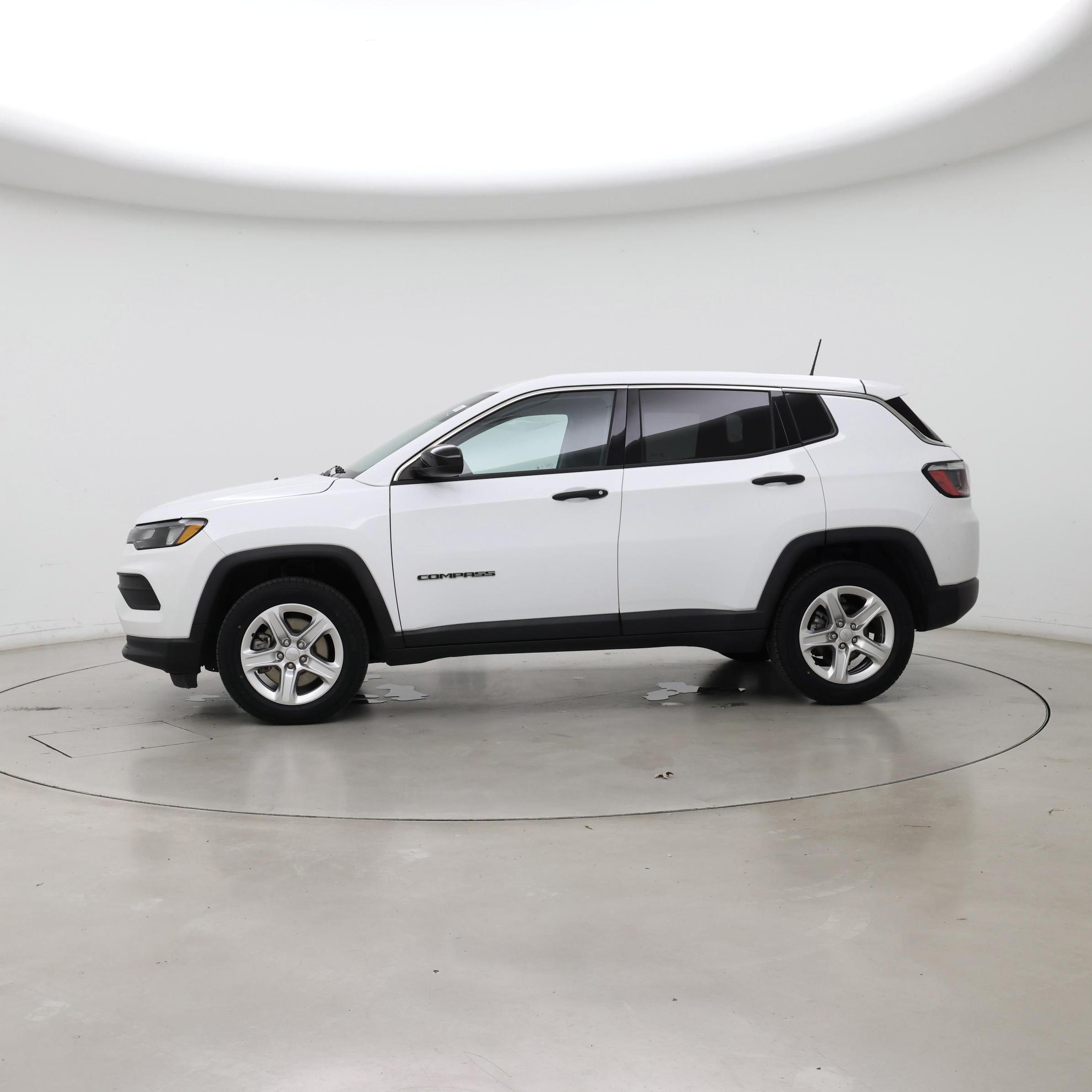 Thumbnail: 2023 Jeep Compass - 3