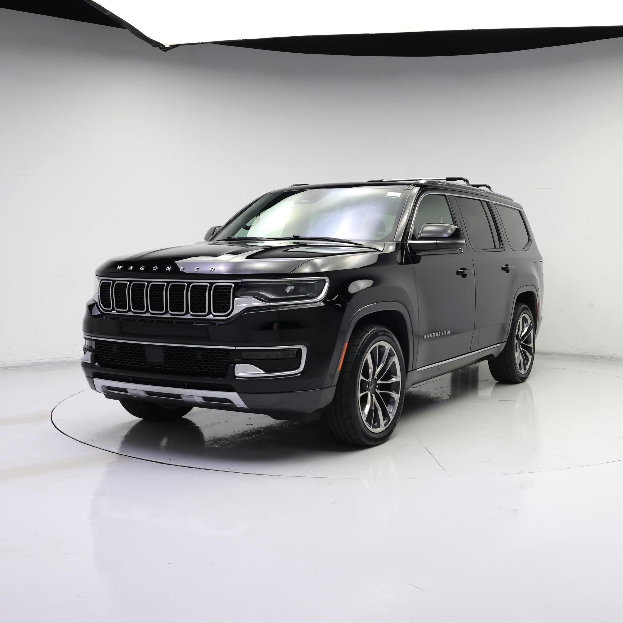 Thumbnail: 2022 Jeep Wagoneer - 4