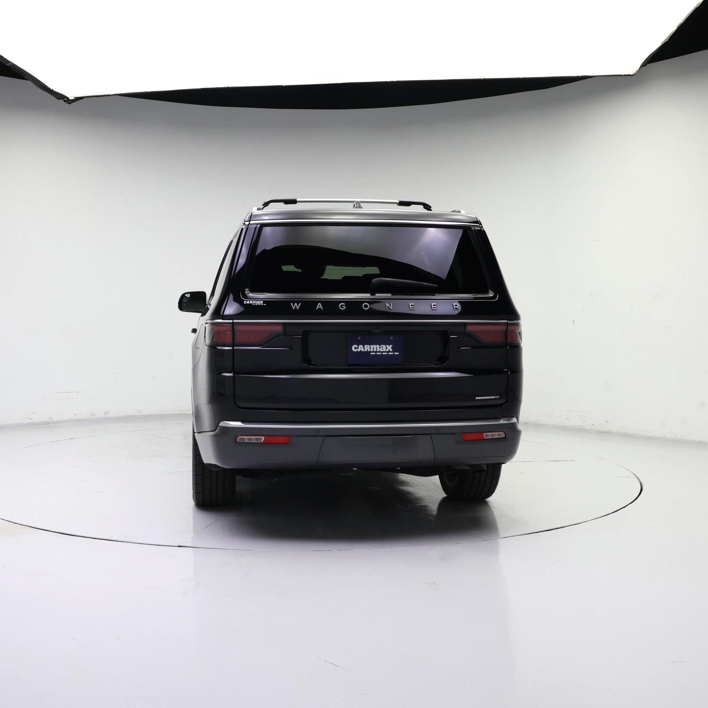 Thumbnail: 2022 Jeep Wagoneer - 6
