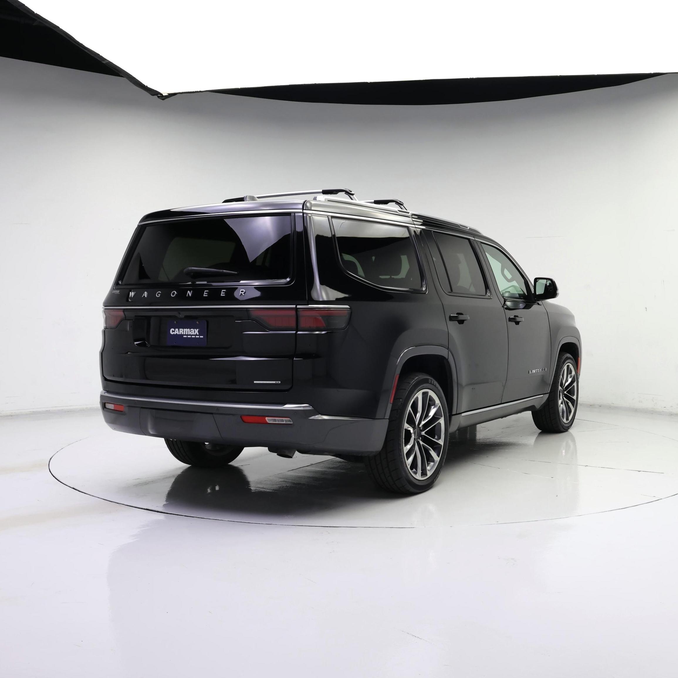 Thumbnail: 2022 Jeep Wagoneer - 8