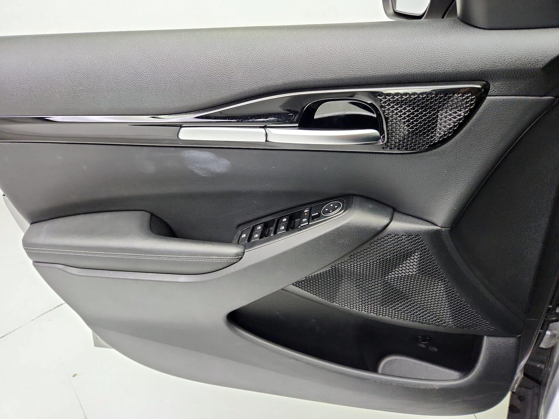 Thumbnail: 2025 Kia Seltos - 12