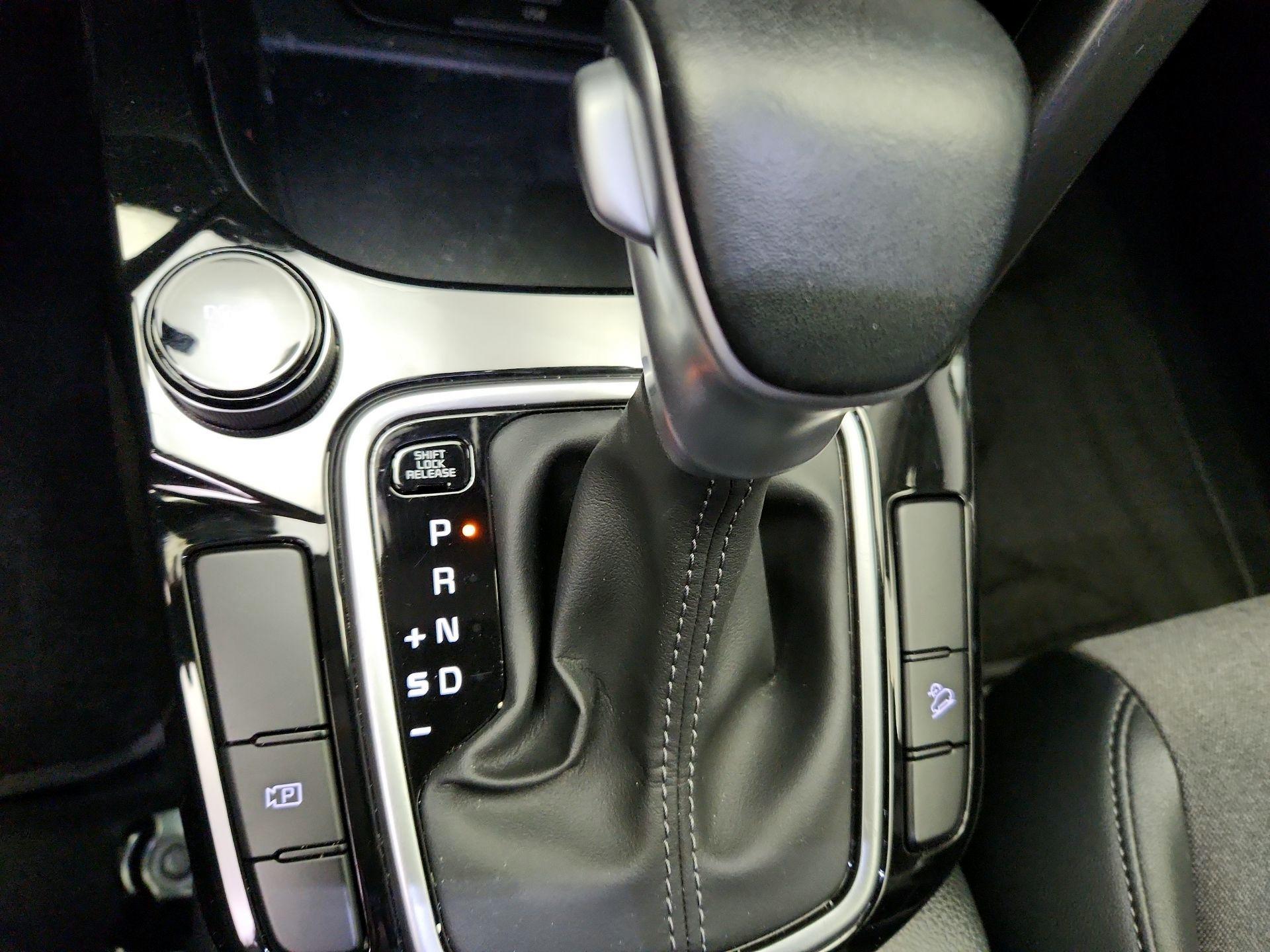 Thumbnail: 2025 Kia Seltos - 18