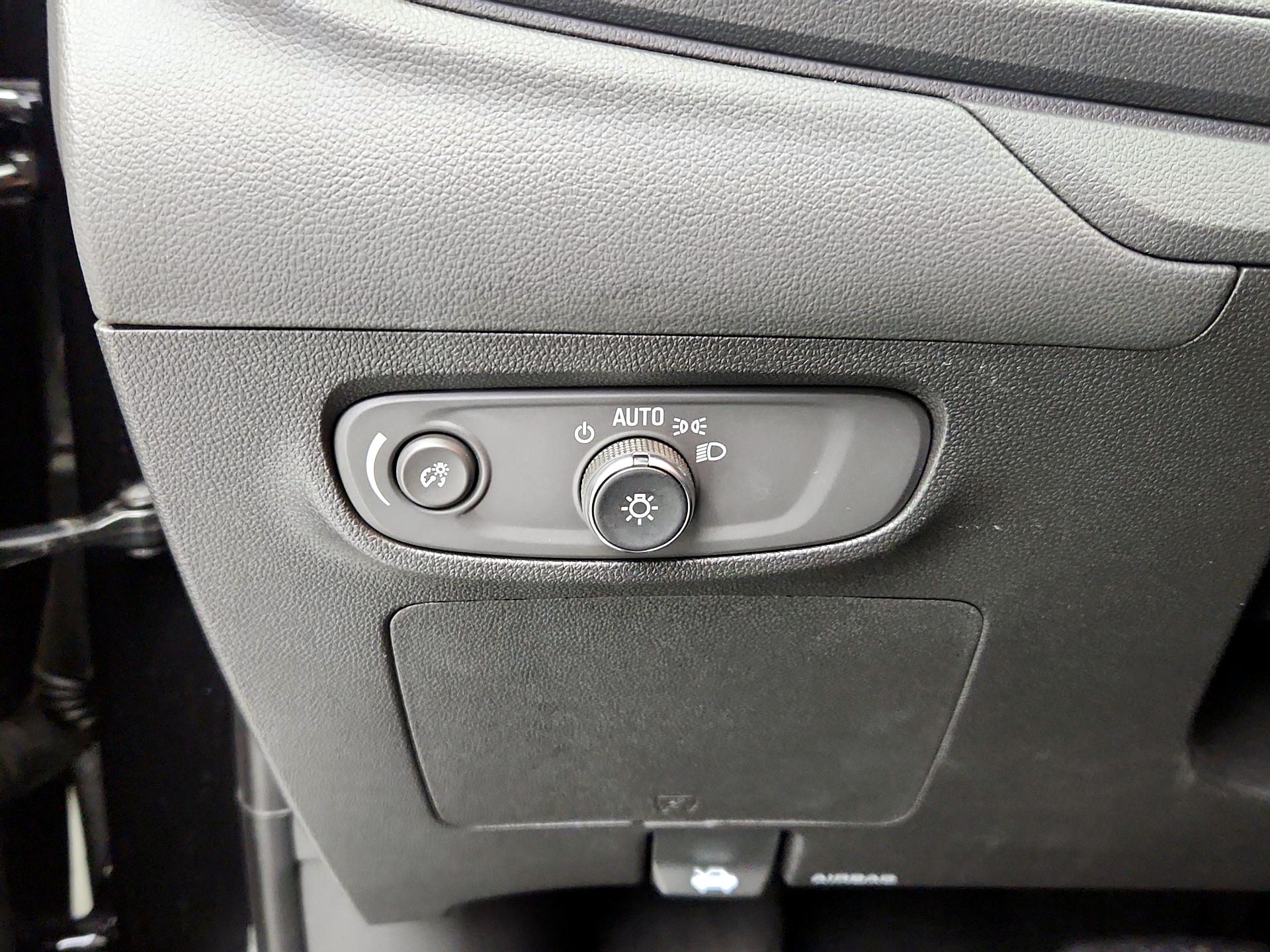 Thumbnail: 2025 Buick Encore GX - 13