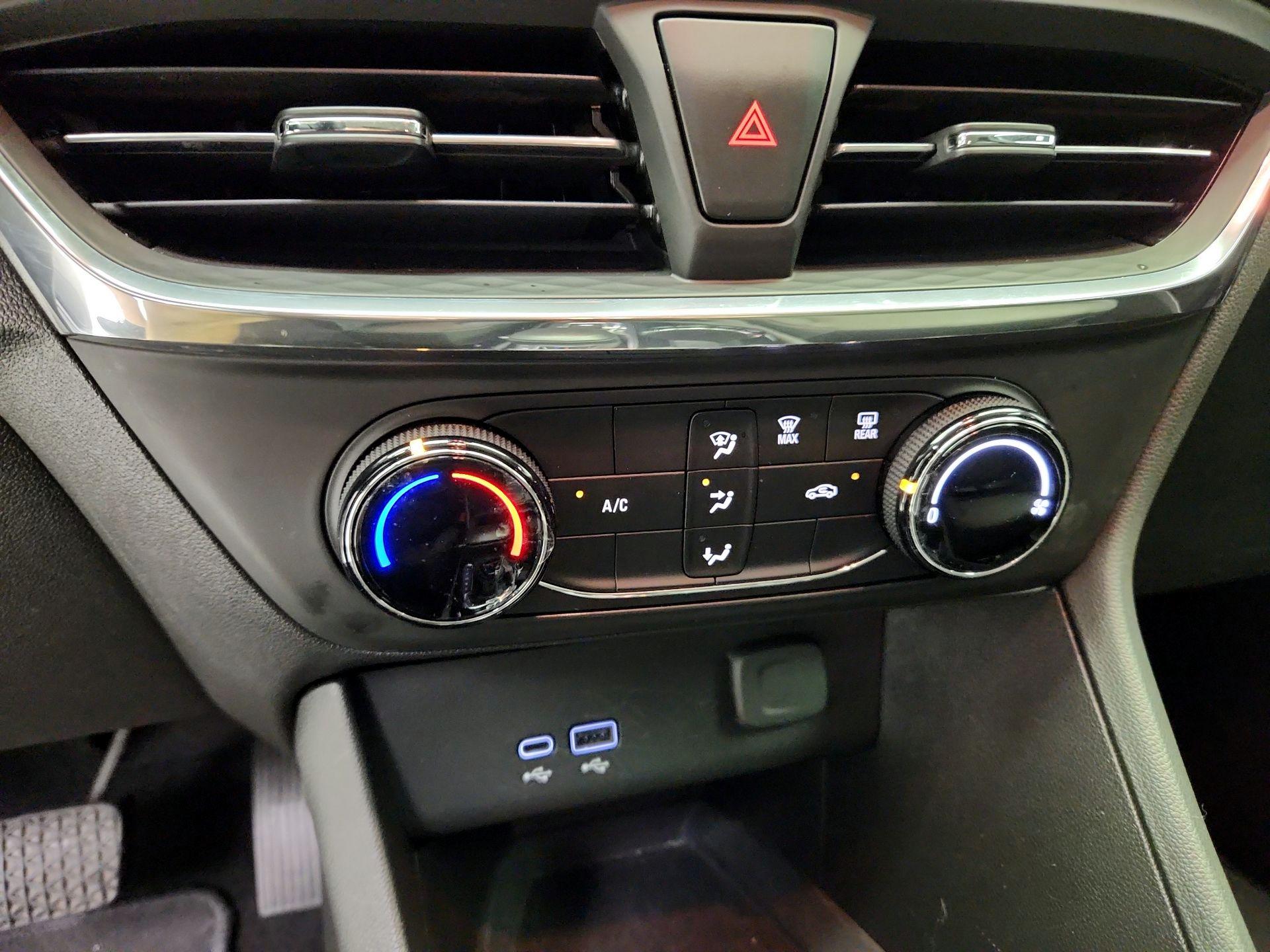 Thumbnail: 2025 Buick Encore GX - 16