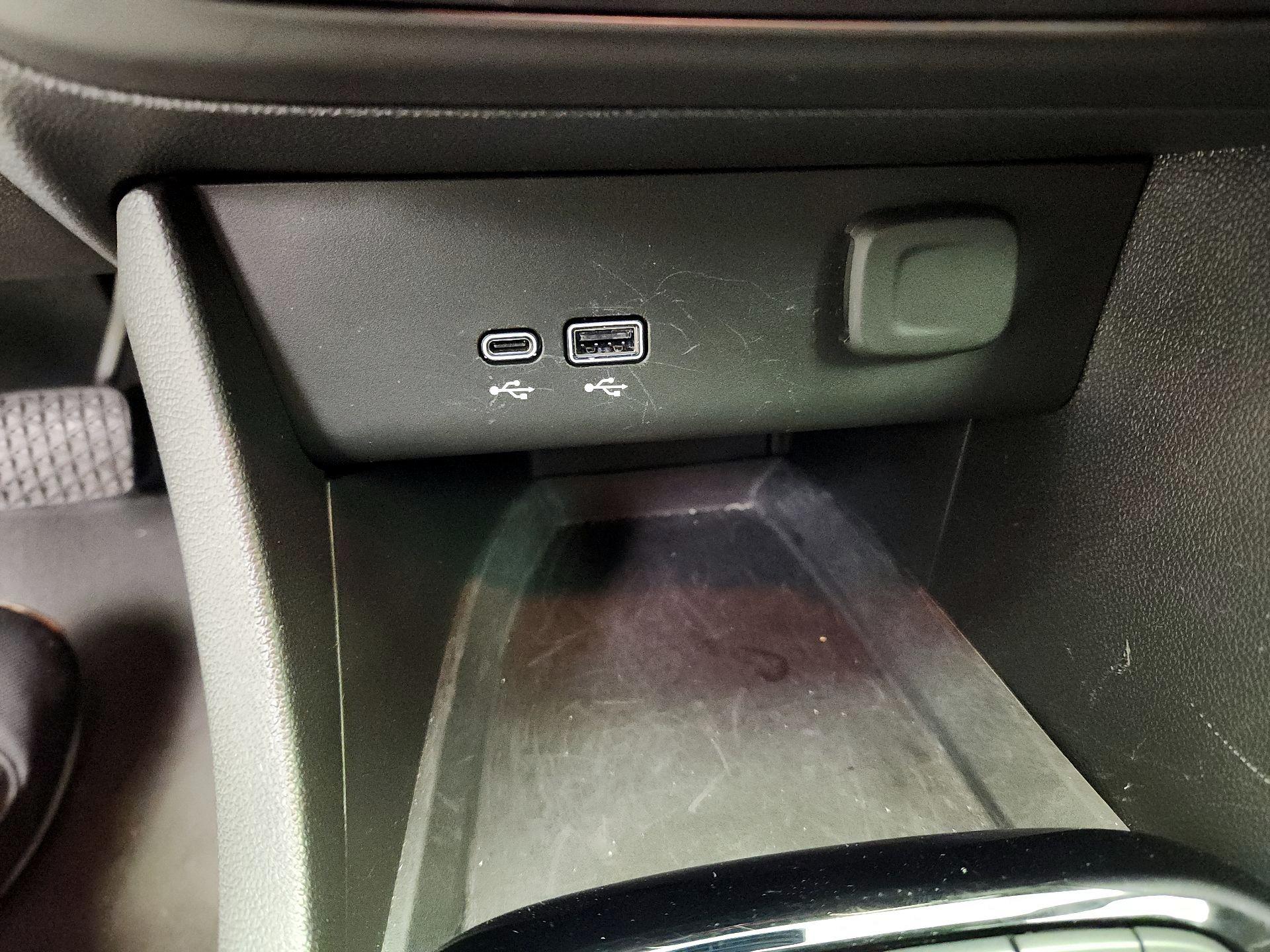 Thumbnail: 2025 Buick Encore GX - 18