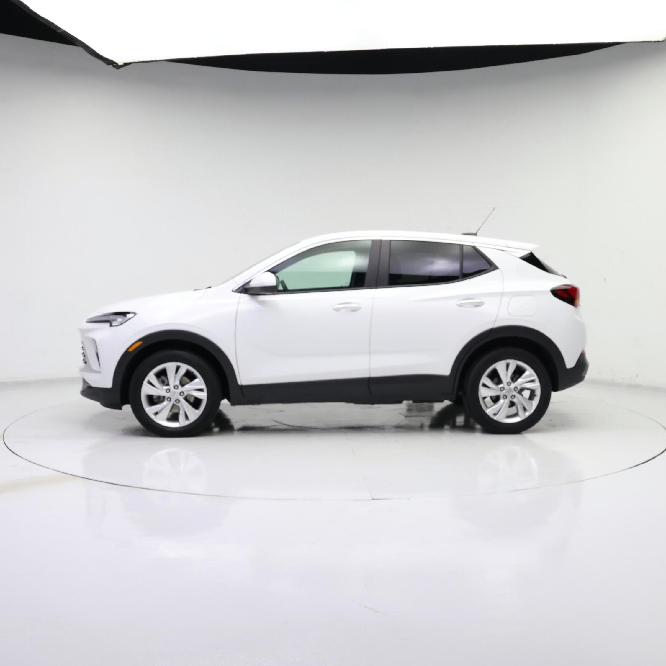 Thumbnail: 2025 Buick Encore GX - 3